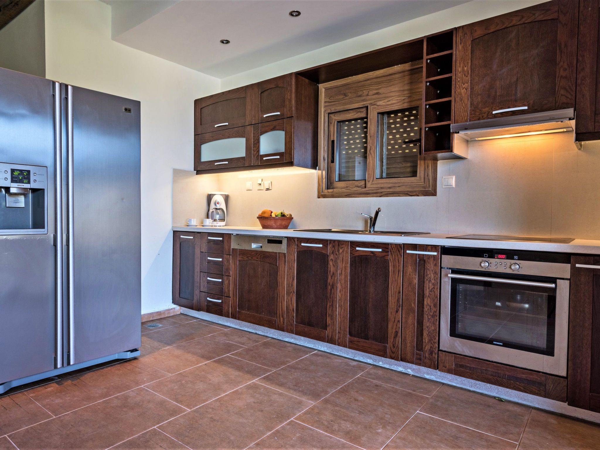 Villa Zeus mit privatem Pool und Jacuzzi-Binnen