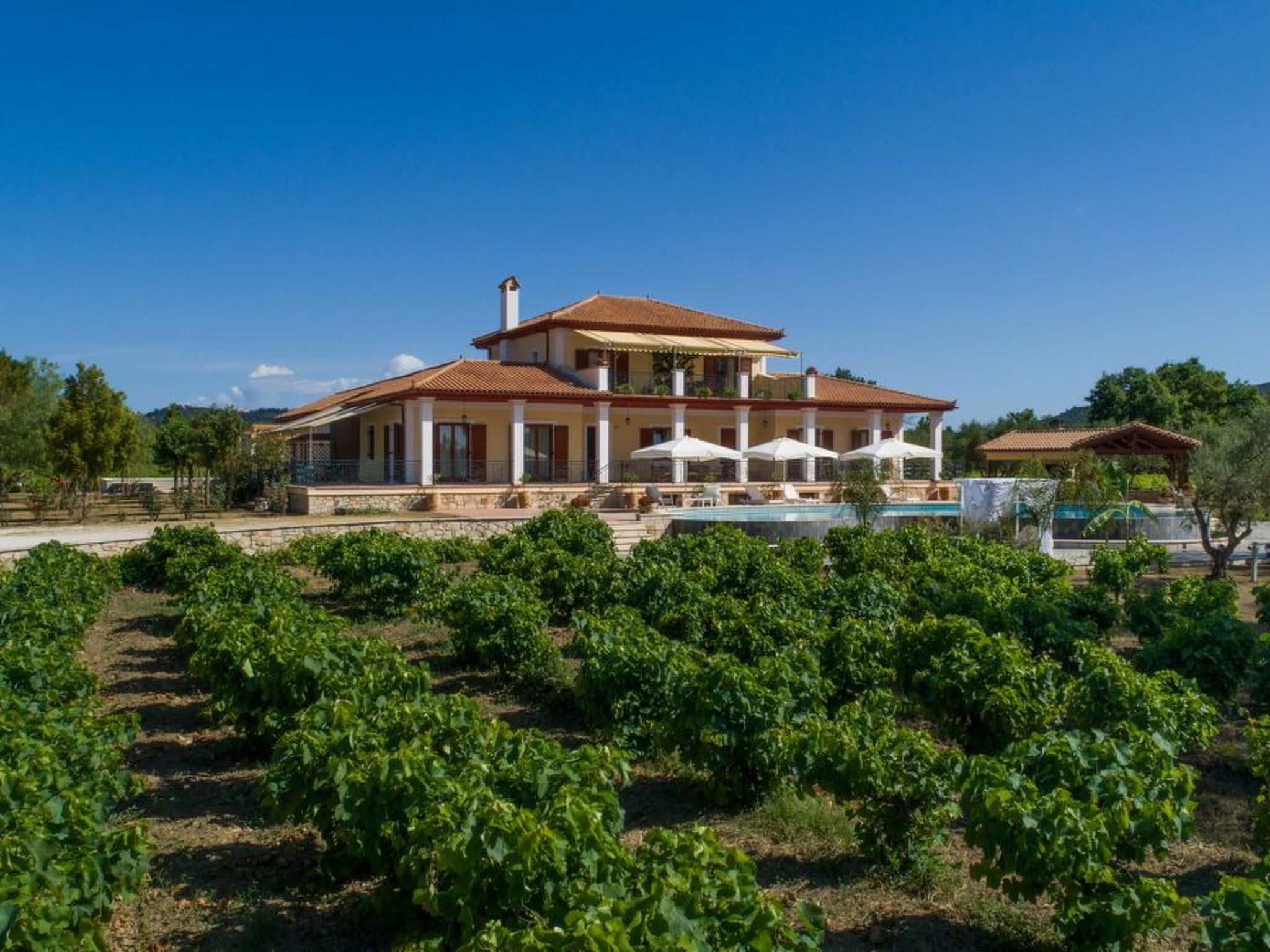 Fantastische Villa Anastasia mit großem Pool-Image-tags.info