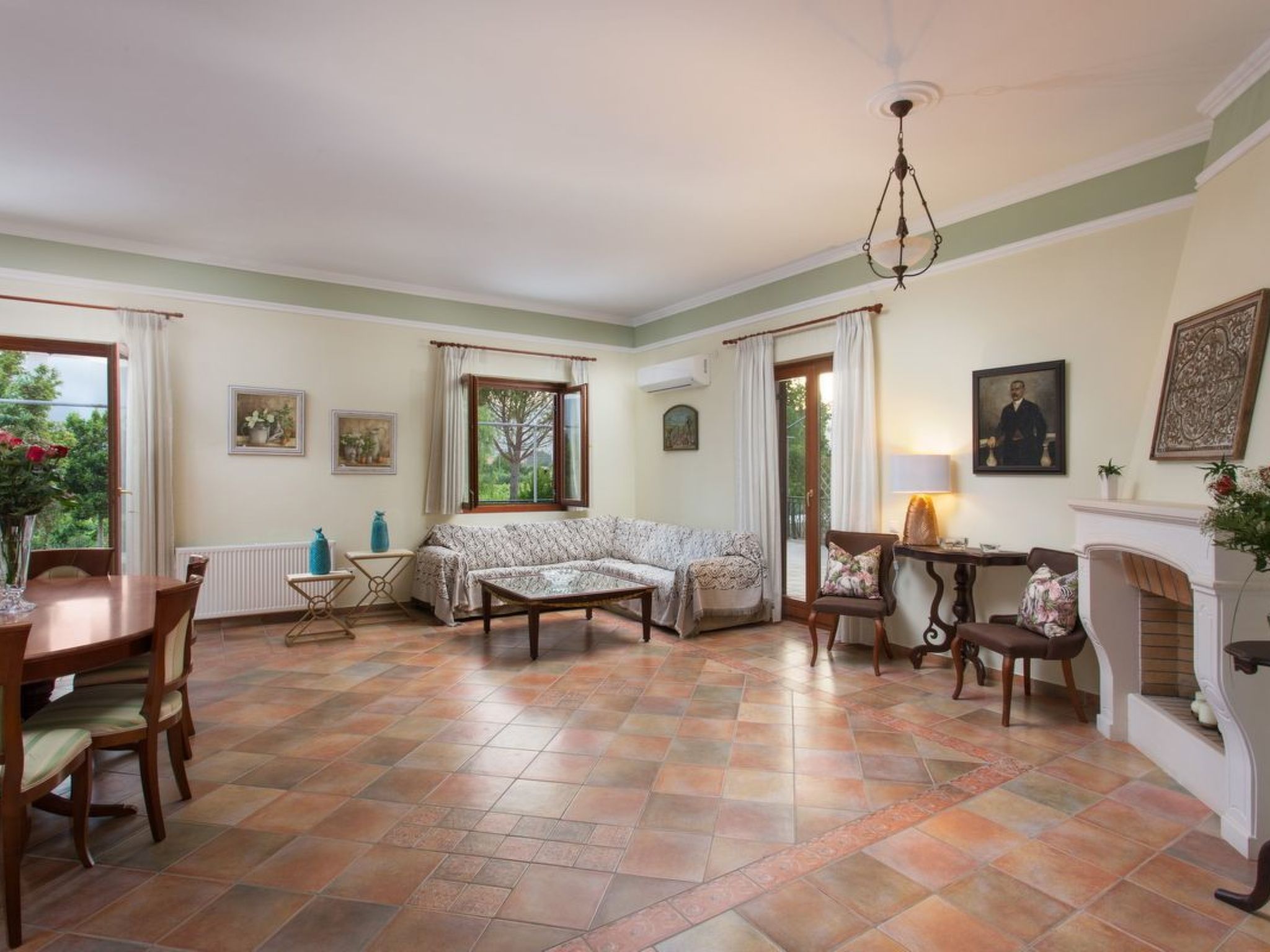 Fantastische Villa Anastasia mit großem Pool-Image-tags.info