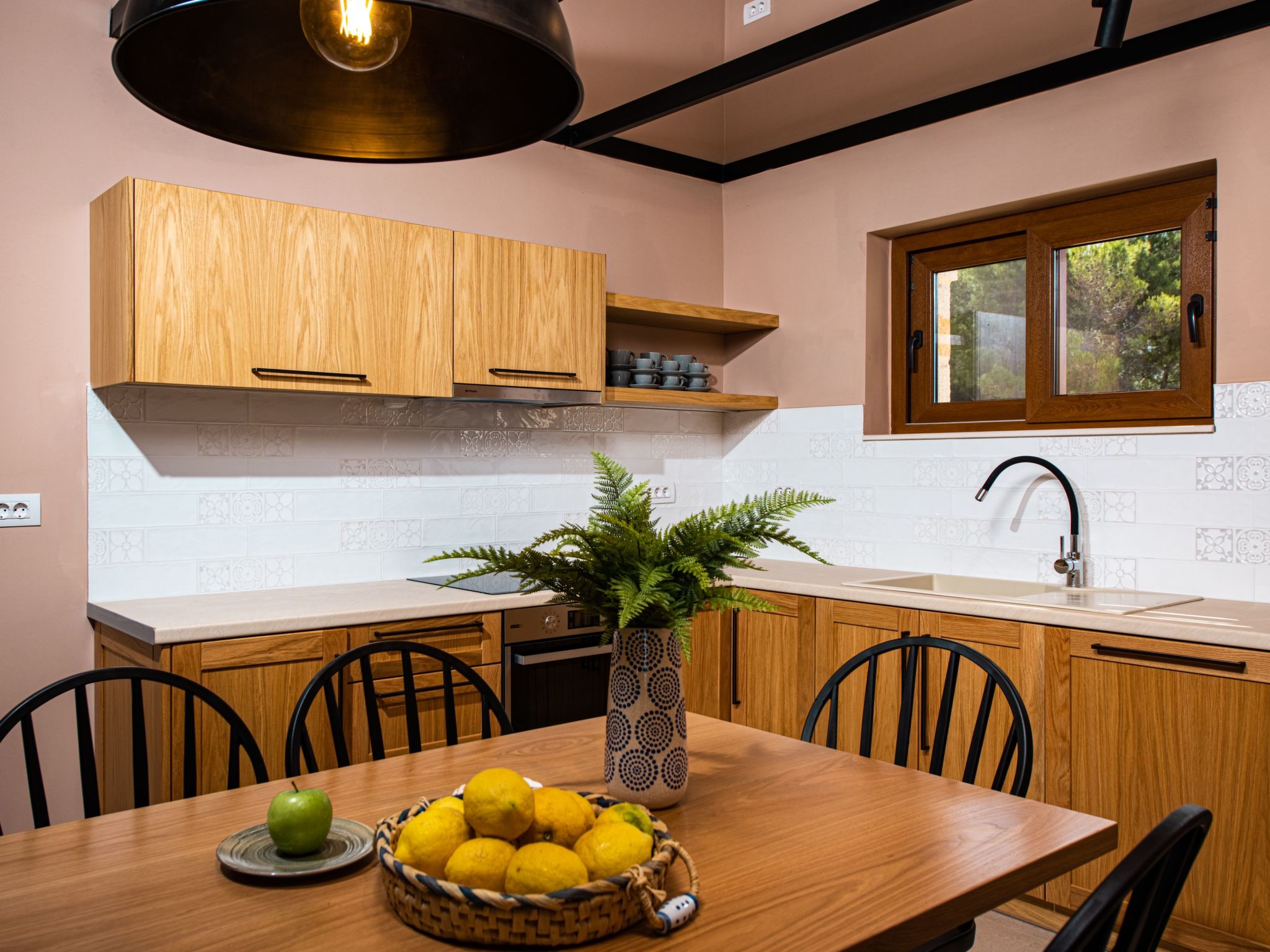 Terra Lucis Berg-Residenzen - Mare Villa-Binnen