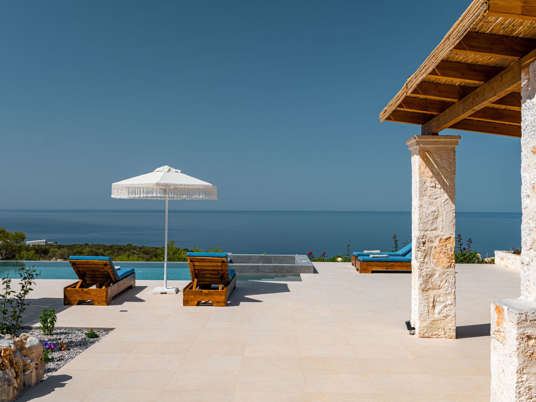 Terra Lucis Berg-Residenzen - Mare Villa-Binnen