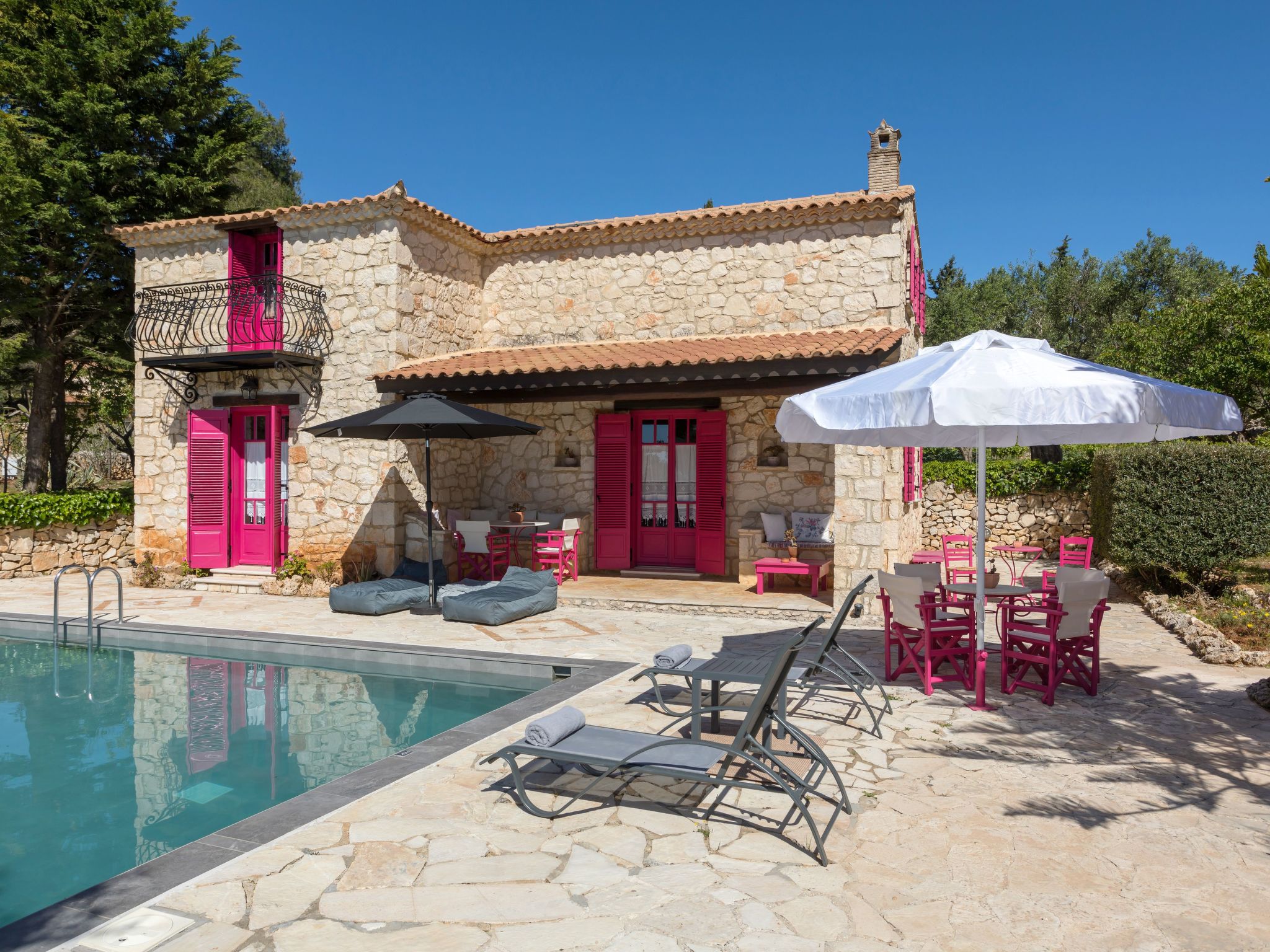 Villa Ariadne mit privatem Pool-Binnen