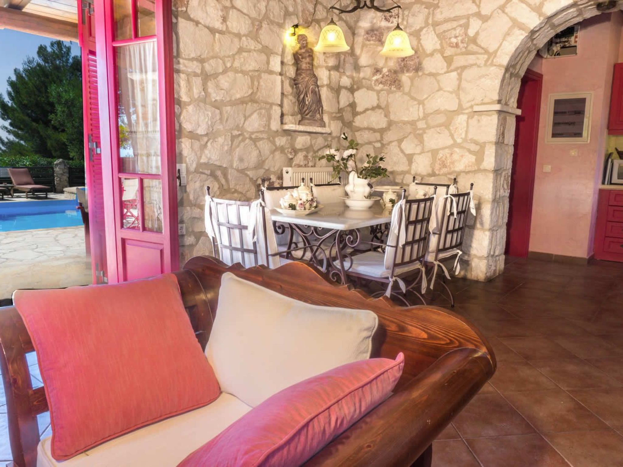 Villa Ariadne mit privatem Pool-Binnen