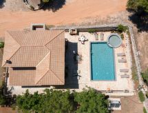 Aresti Mountain Resort Villa Ira mit privatem Pool