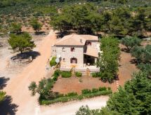 Aresti Mountain Resort Villa Ira mit privatem Pool