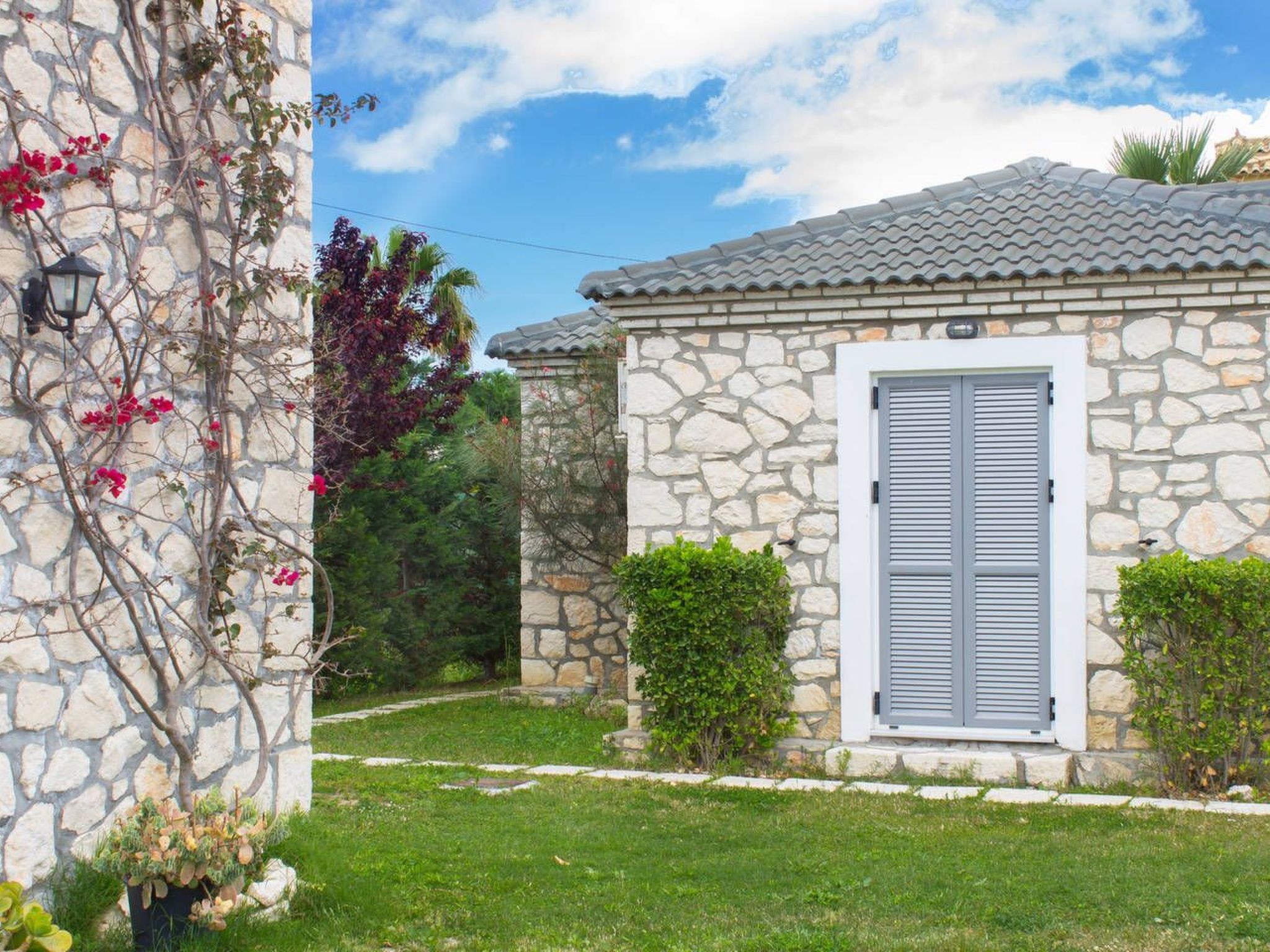 Villa mit zwei Schlafzimmern für 6 Personen. Parken, WiFi