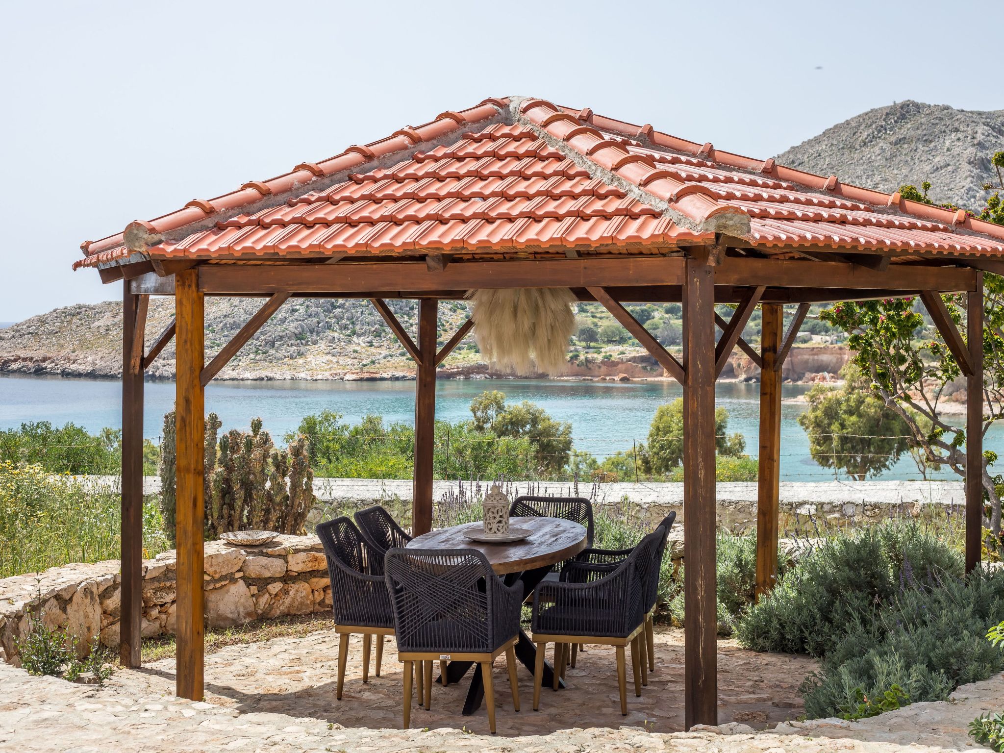 Dame Stamatias Haus-Image-tags.info