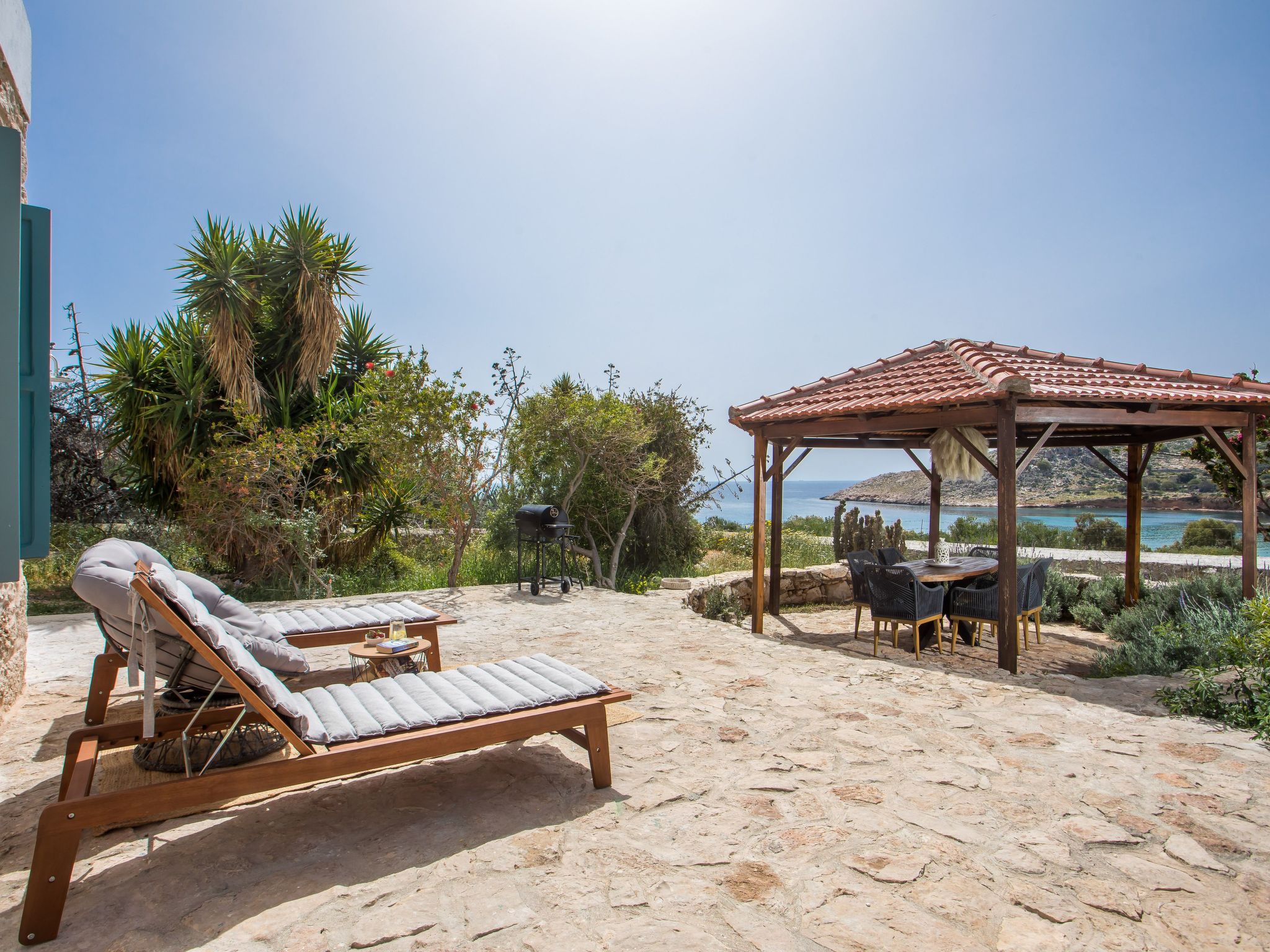 Dame Stamatias Haus-Image-tags.info