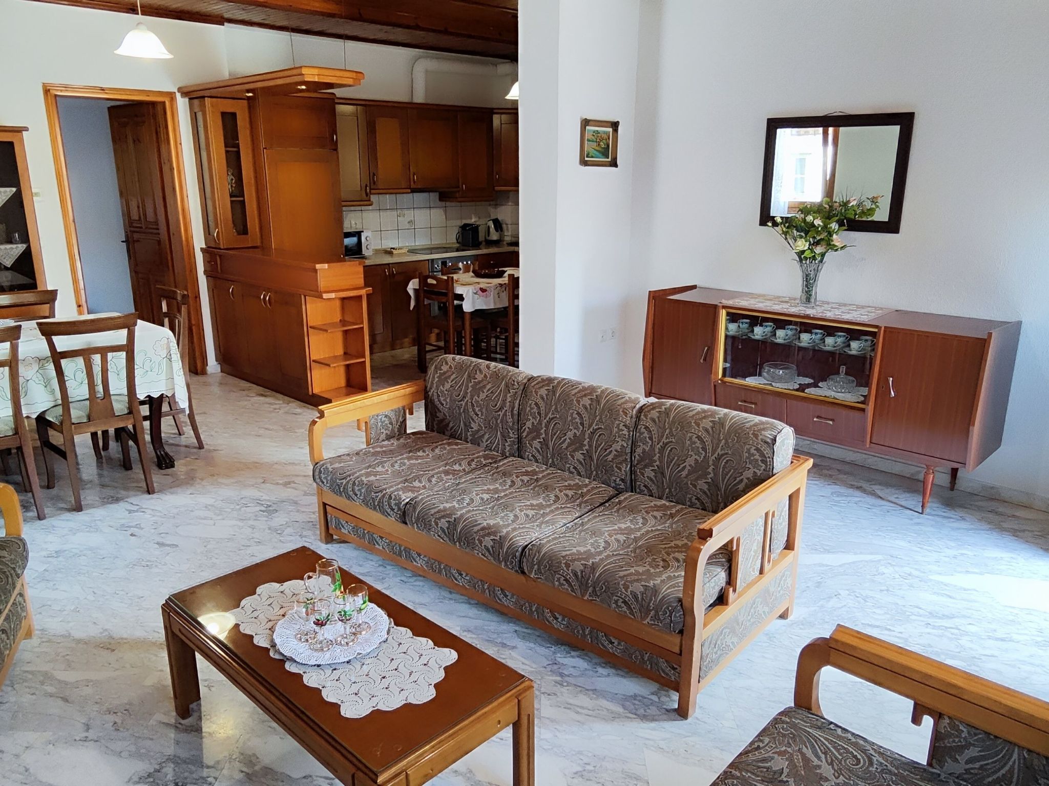 Theofanias Marmorhaus Meteora-Binnen