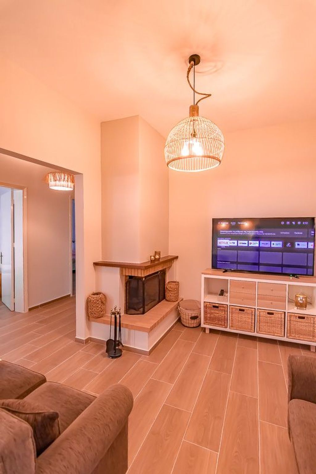 Nf Meteora Wohnsitz — Living Room (4 of 7)