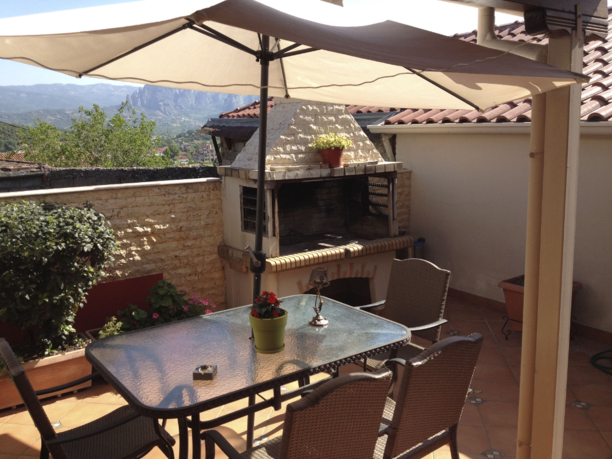 Luxuriöse Familienvilla in der Nähe von Meteora — Terrace (1 of 8)