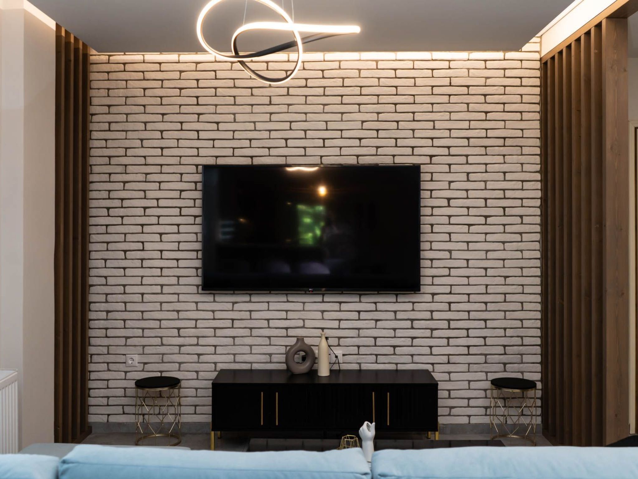 Mythos Meteora — Living Room (5 of 17)