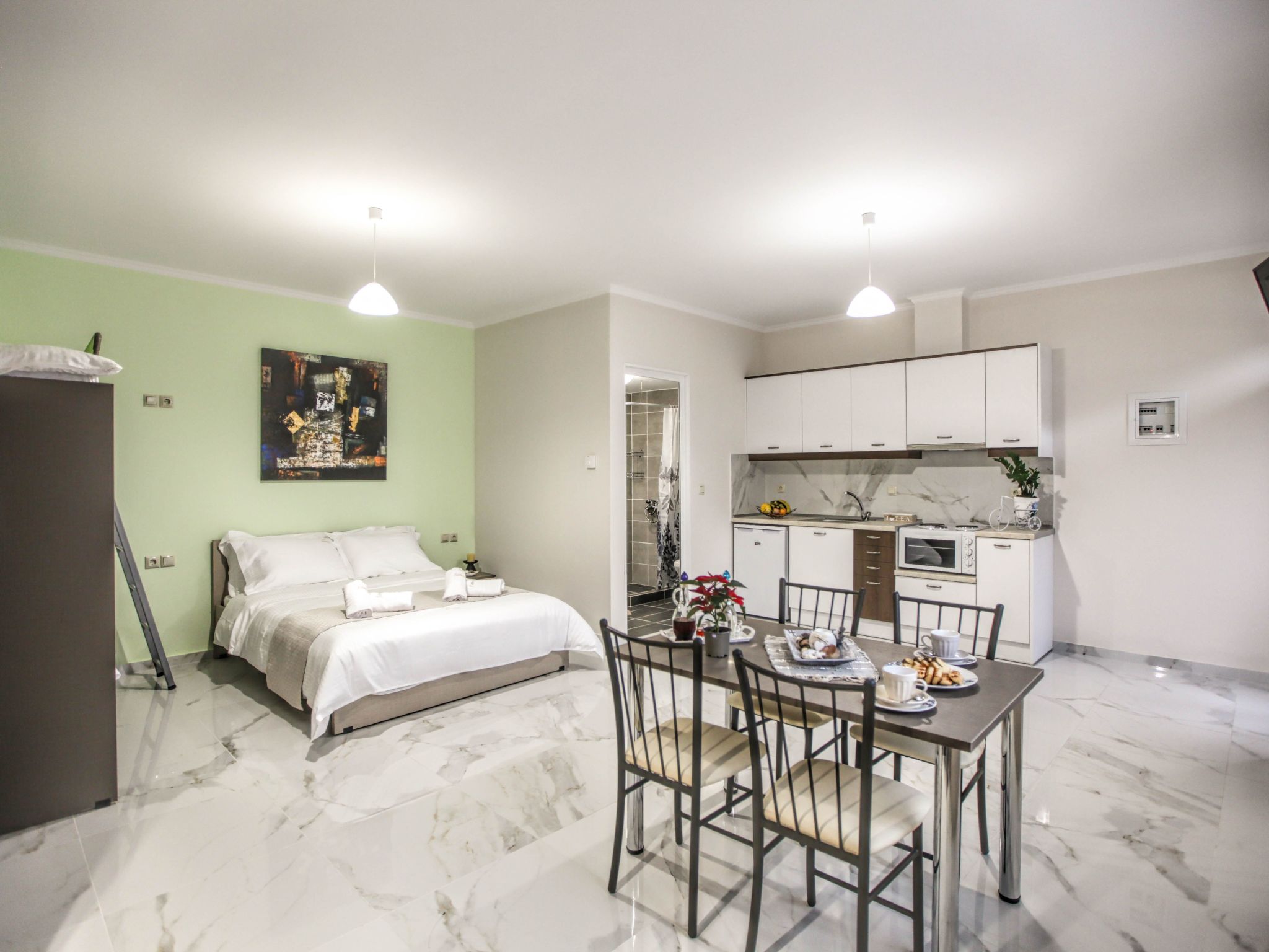 Del Sol Meteora Luxurious Family Suites1 — Kitchen / Dining Room (5 of 9)