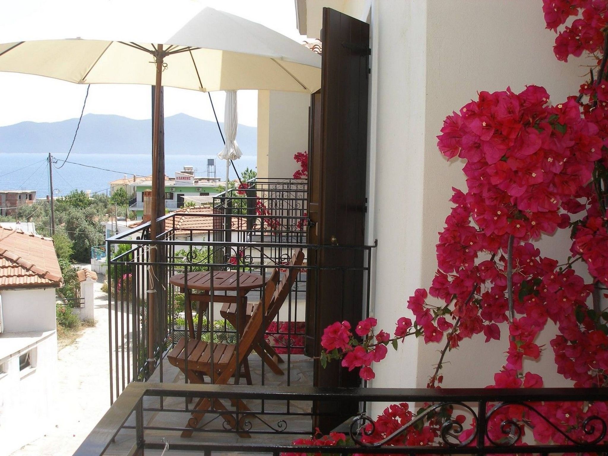 Mylos Trikeri - Image 2