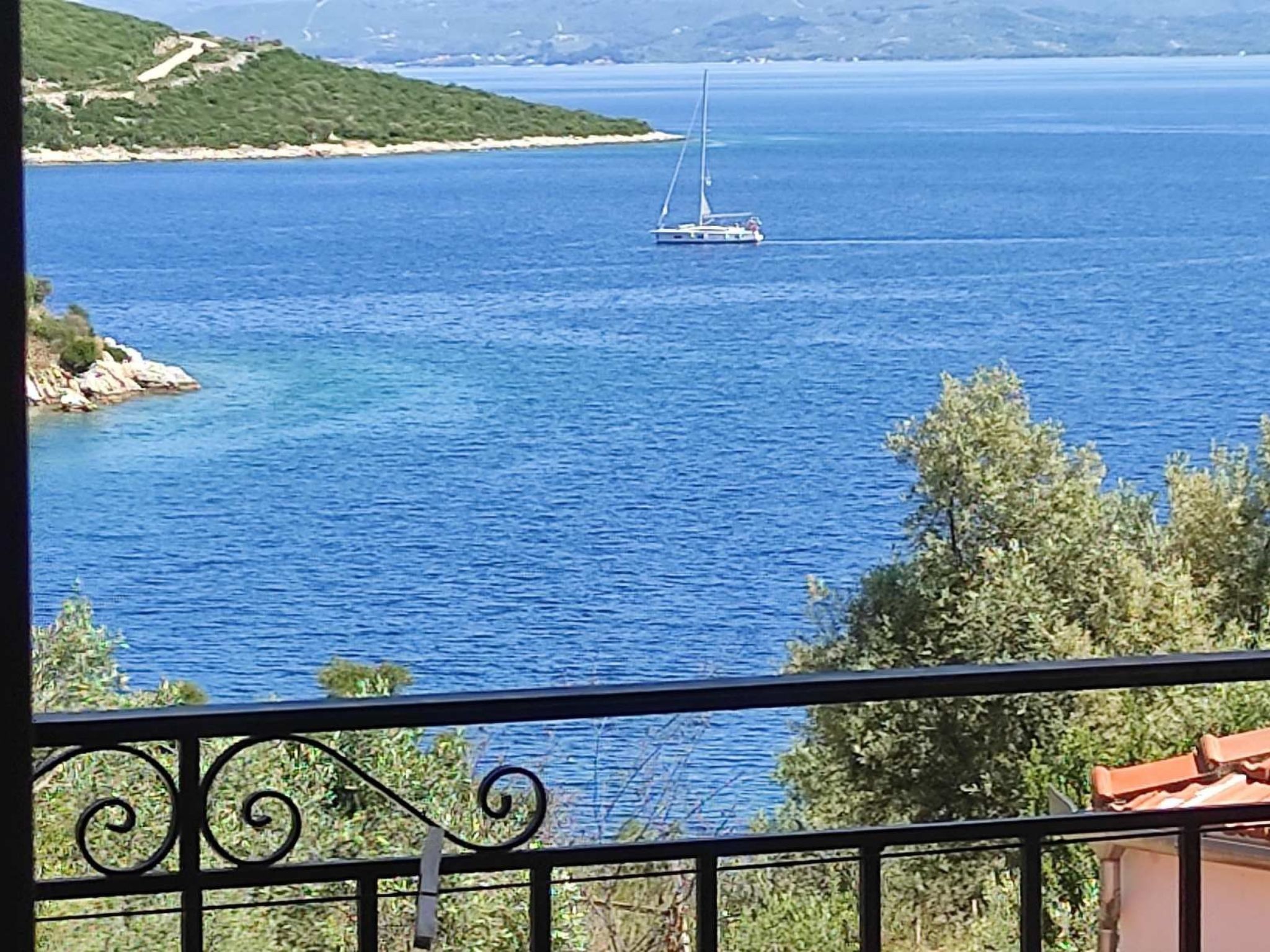 Mylos Trikeri - Image 5