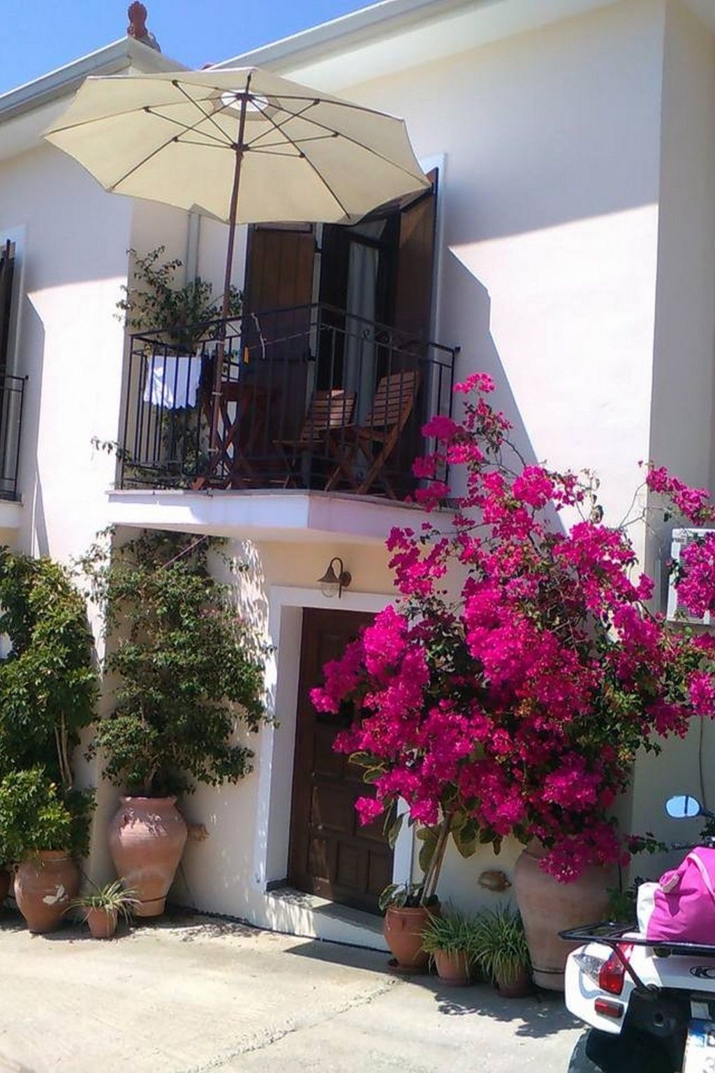 Mylos Trikeri - Image 4