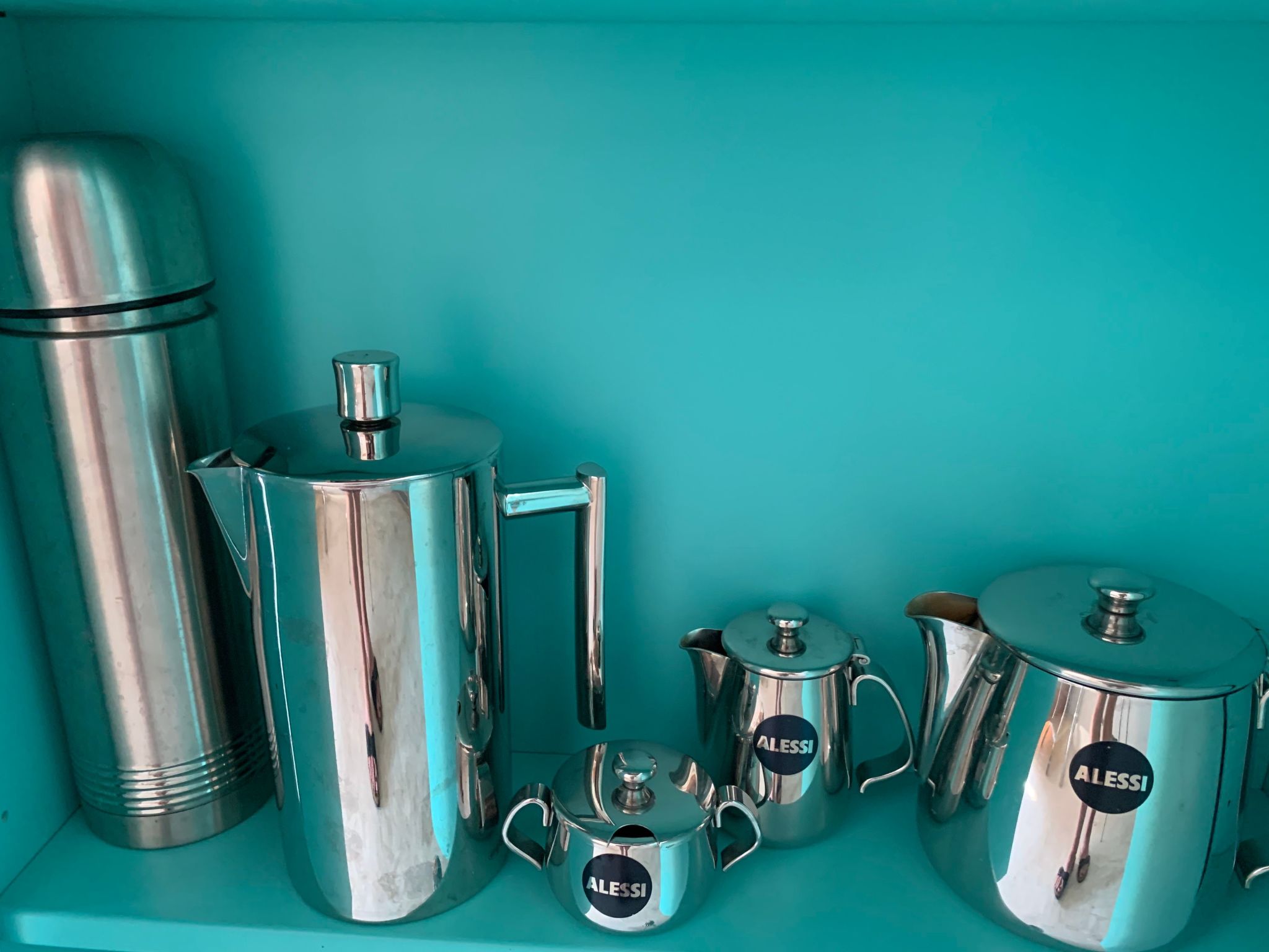 "Julia" mit Blick auf das Wasser-Binnen