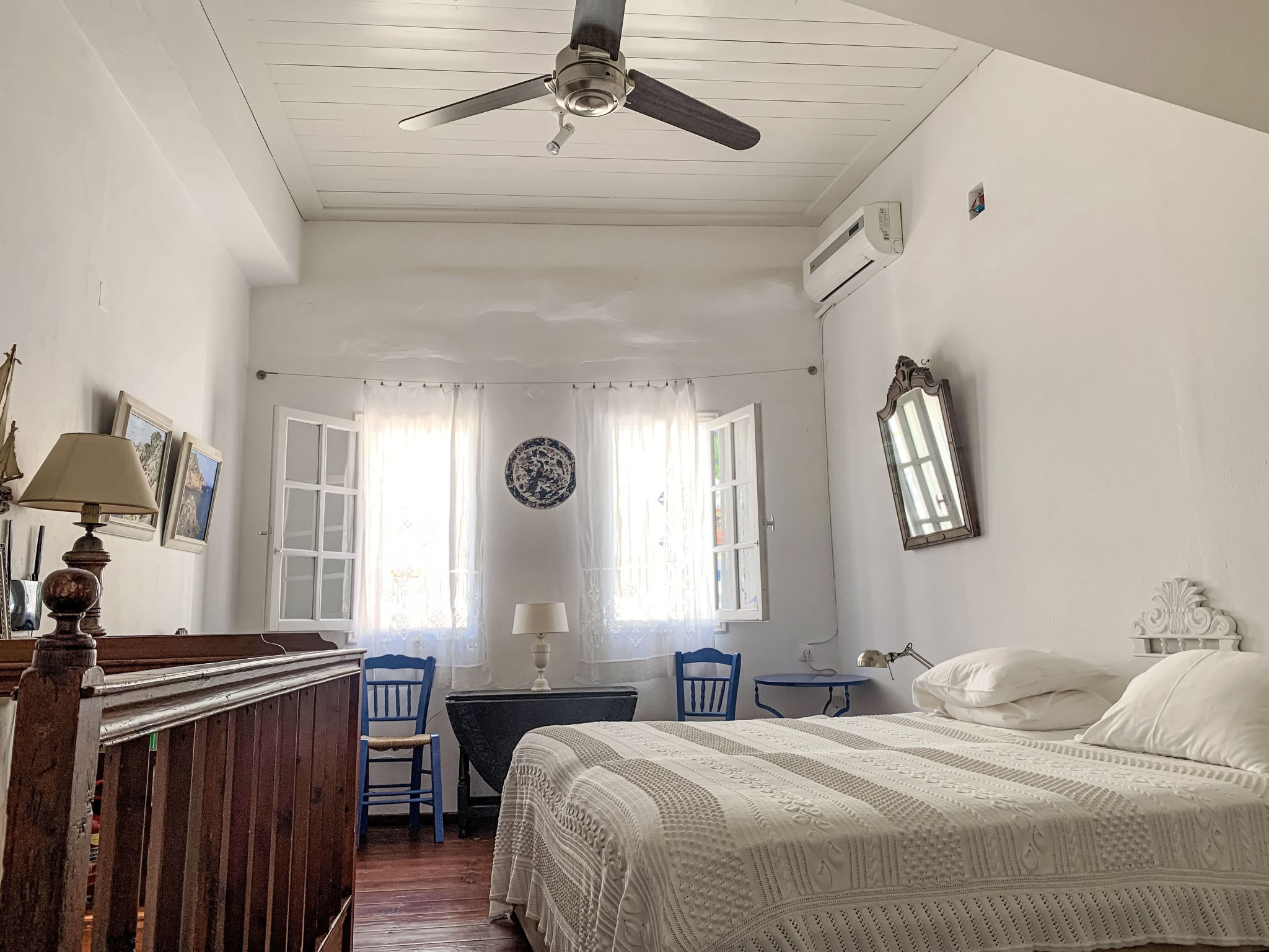 In Skopelos mit Grill und Terrasse - Drinnen