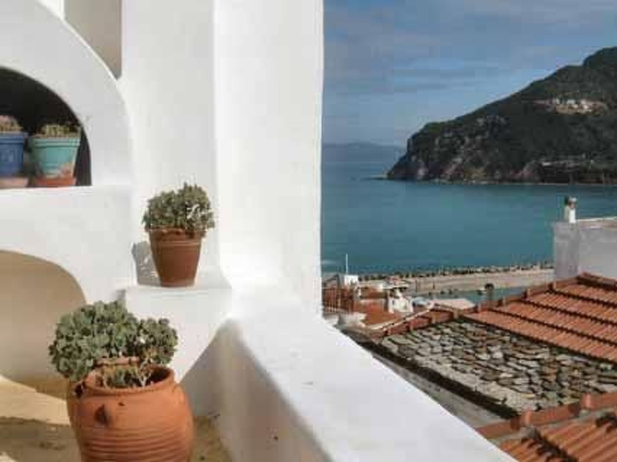 In Skopelos mit Grill und Terrasse-Buiten