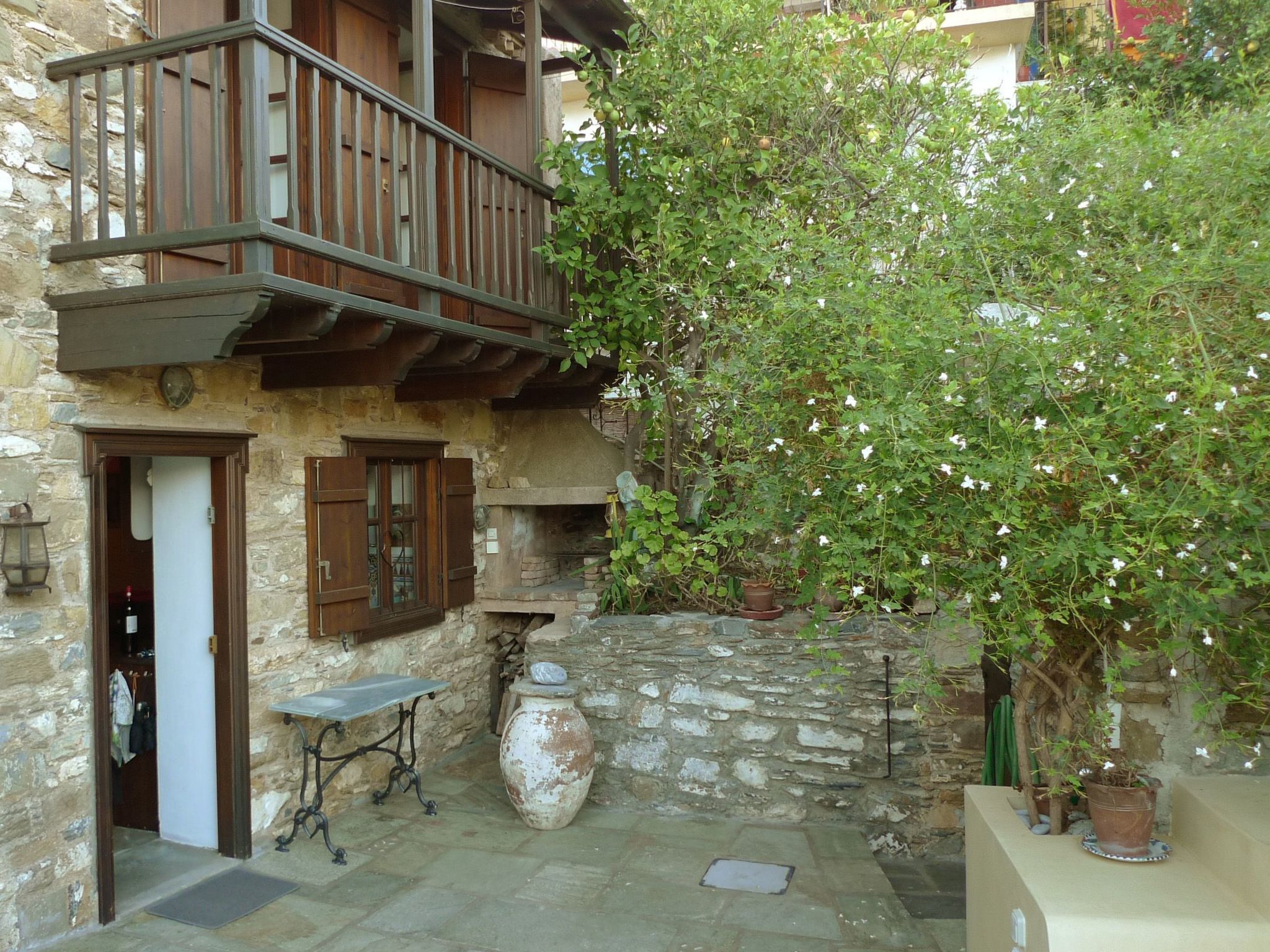 "Kyria Florenz"-Buiten