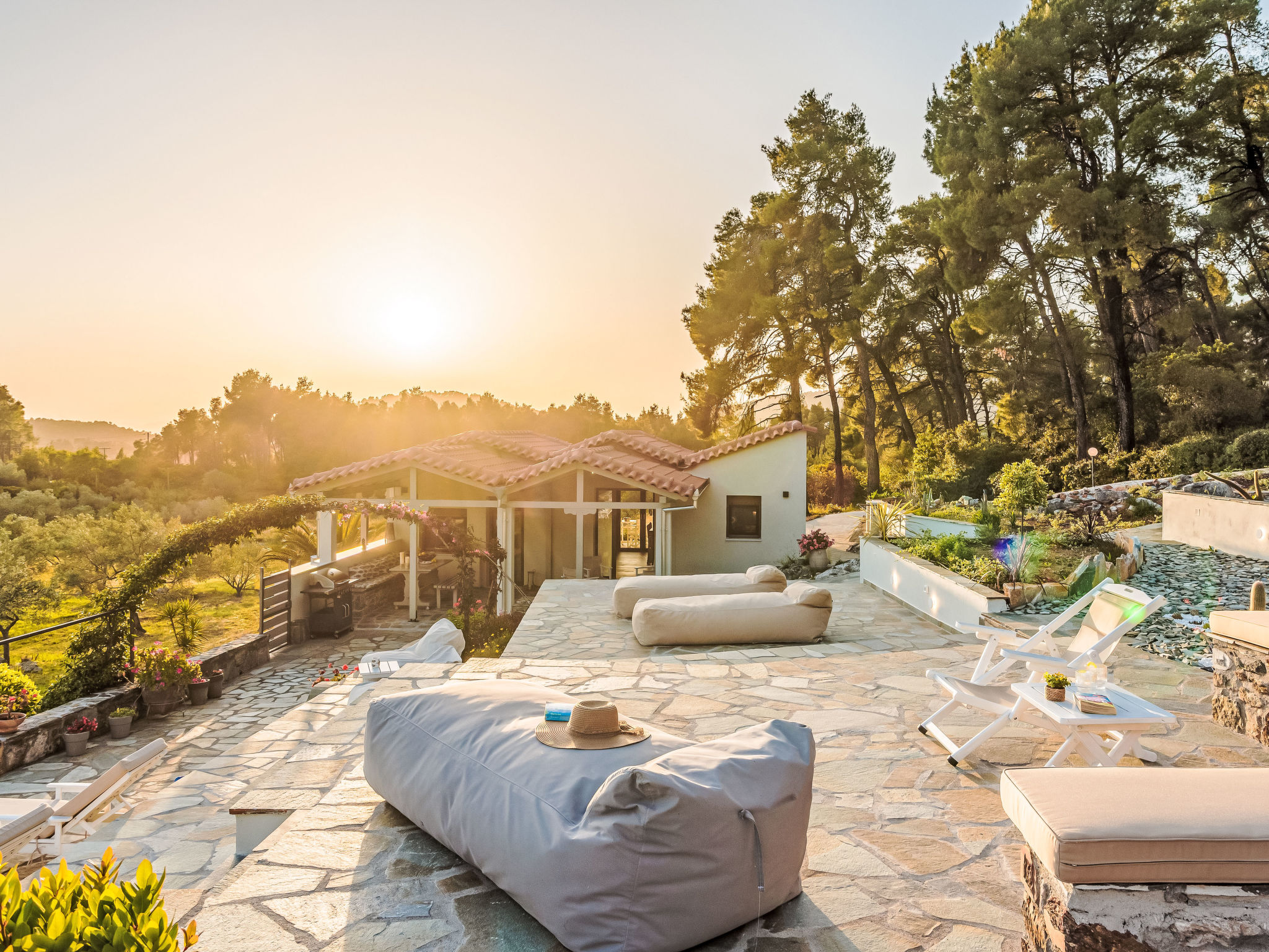 Villa Pine Trees bei Kardous, Skopelos Privater Pool - Drinnen