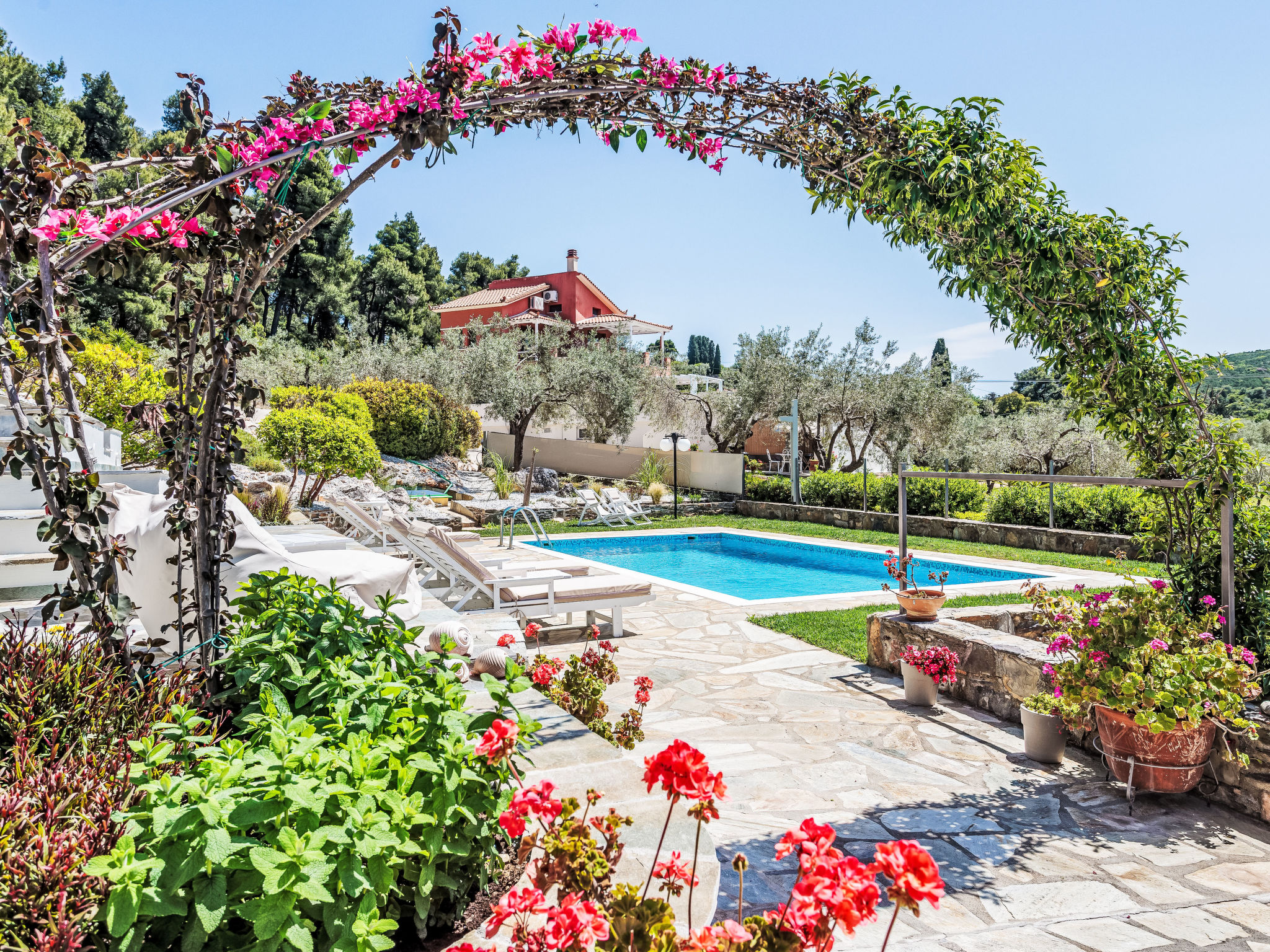 Villa Pine Trees bei Kardous, Skopelos Privater Pool - Draußen
