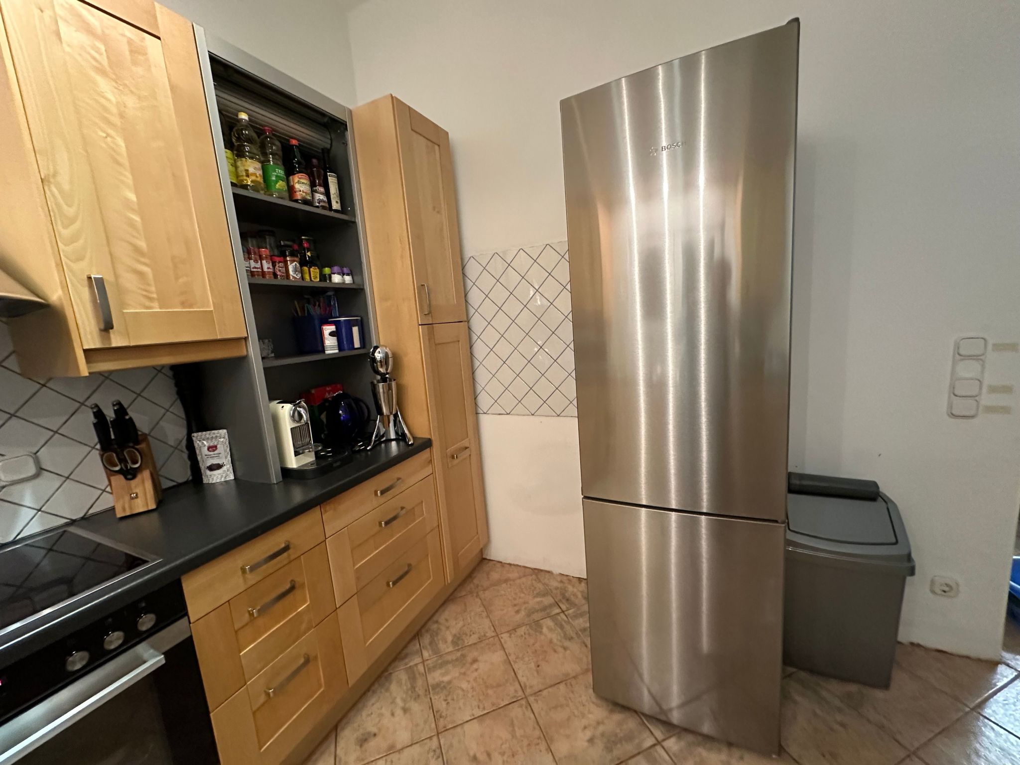 Tanjas Paradise-Inside