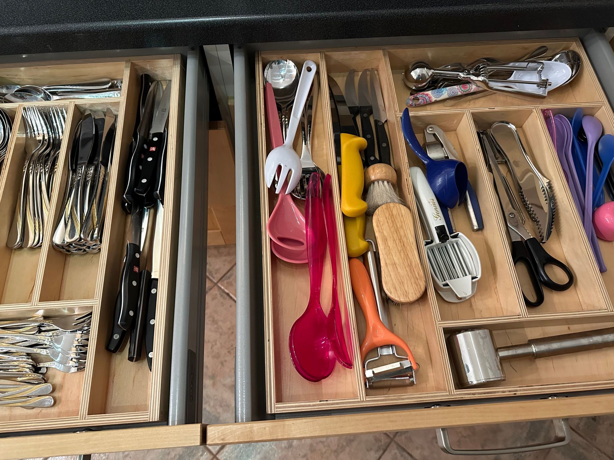 Tanjas Paradise-Inside