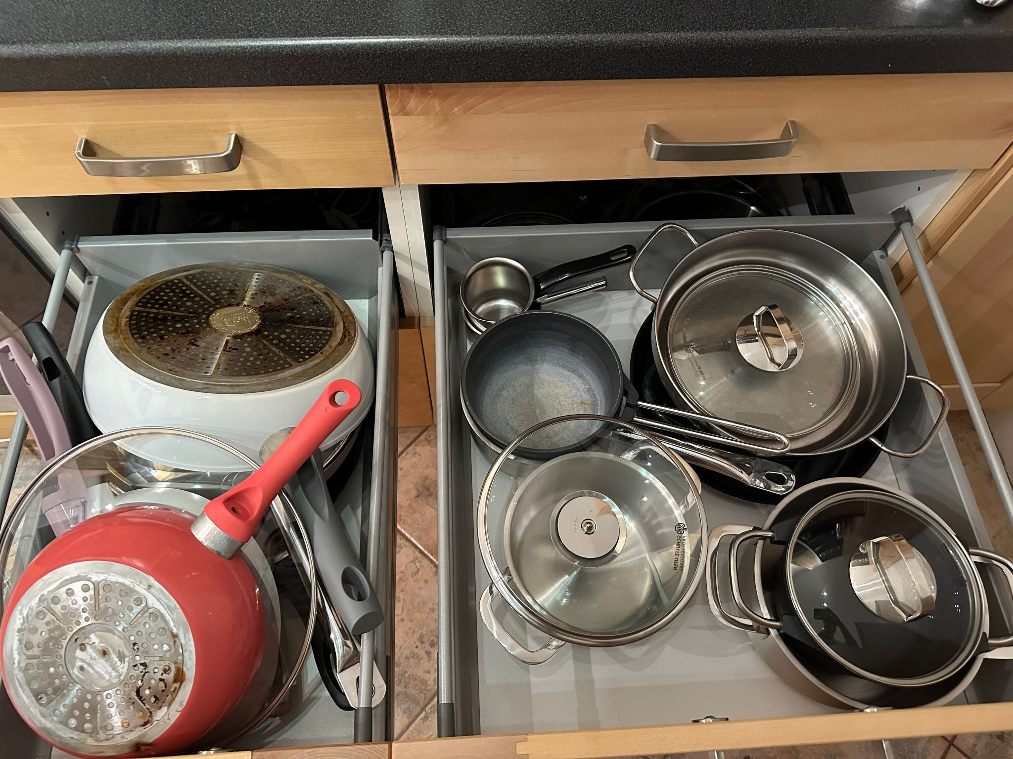 Tanjas Paradise-Inside