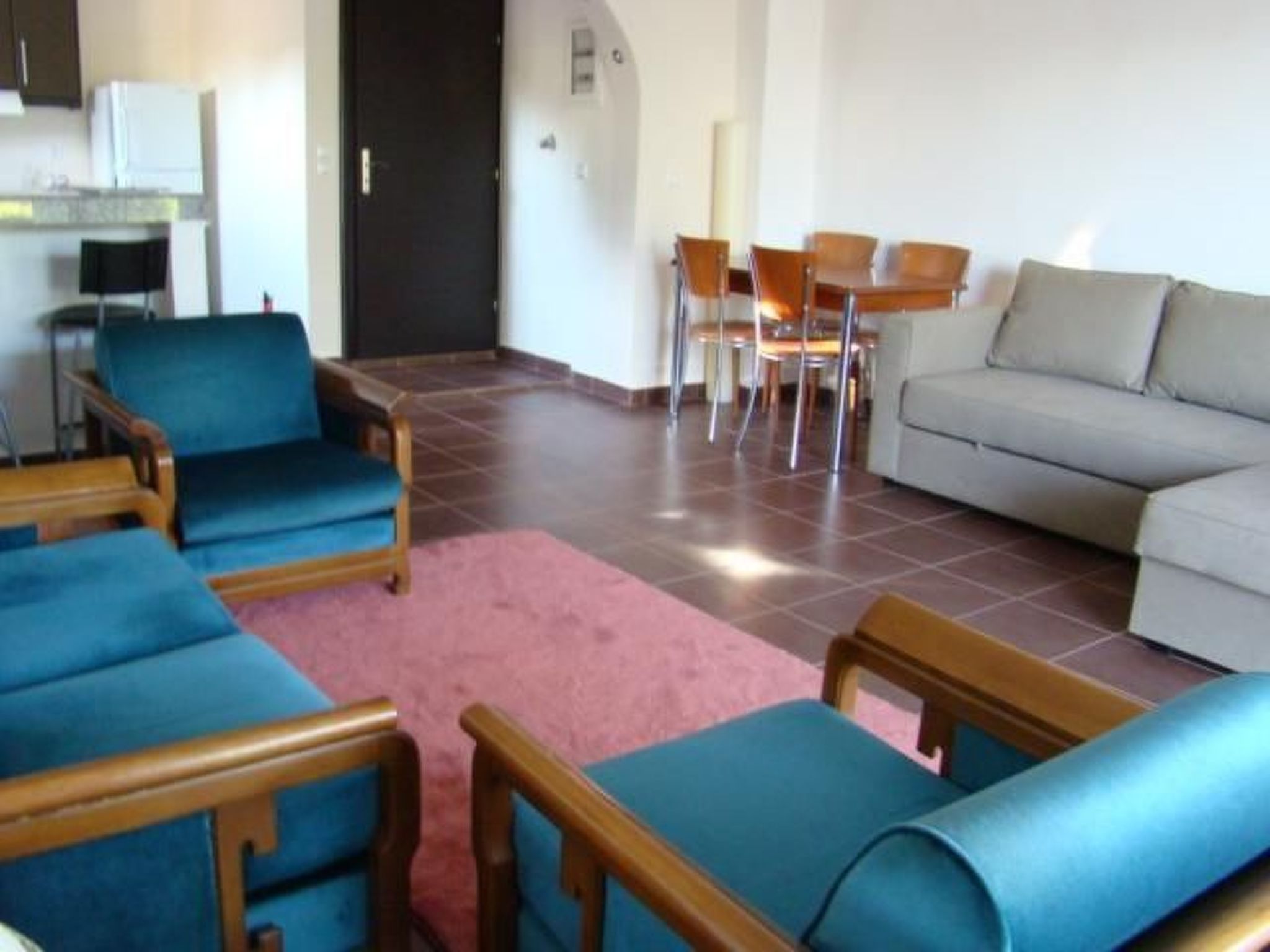 Studio mit Garten-Drinnen