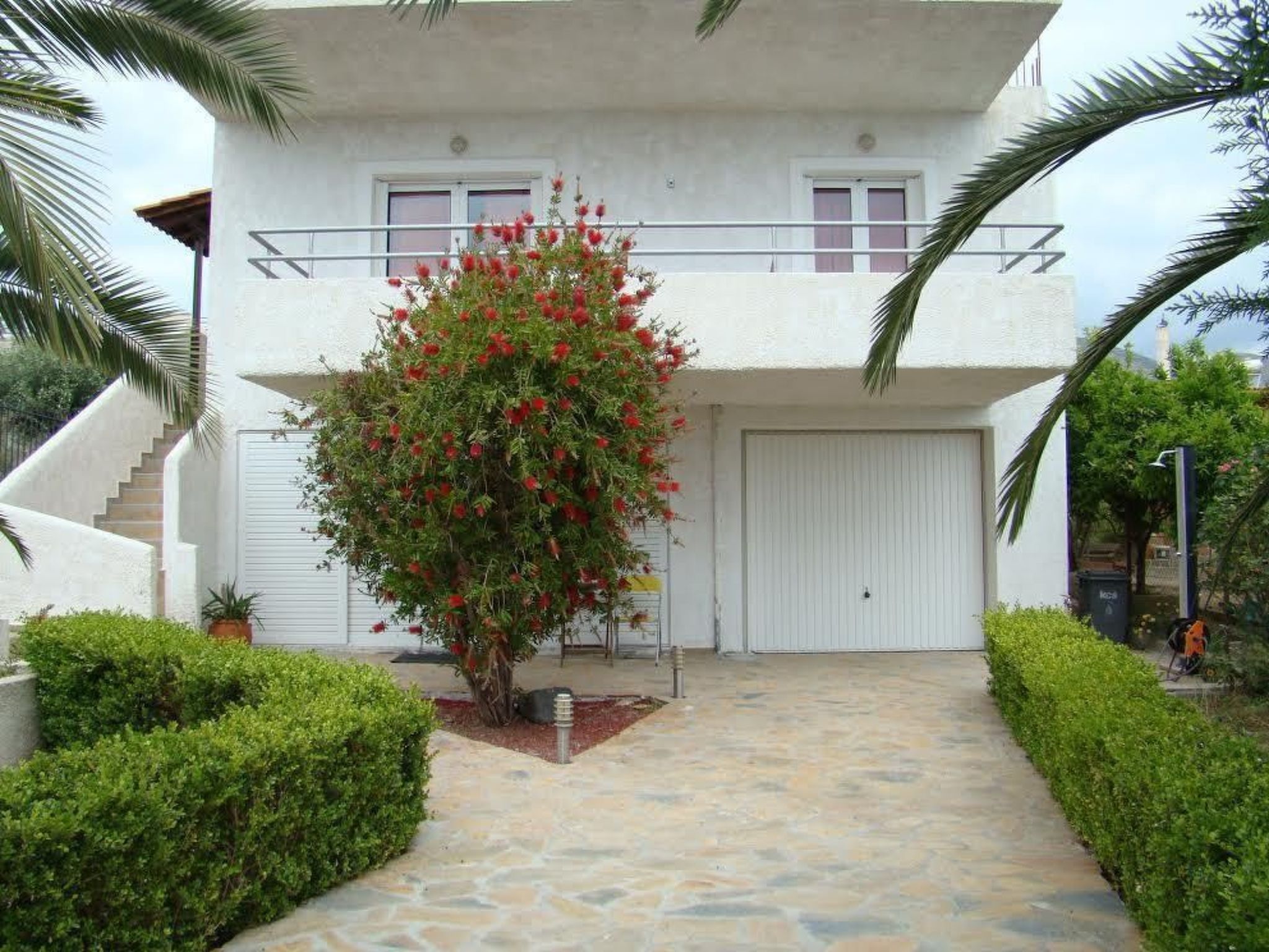 Studio mit Garten-Drinnen