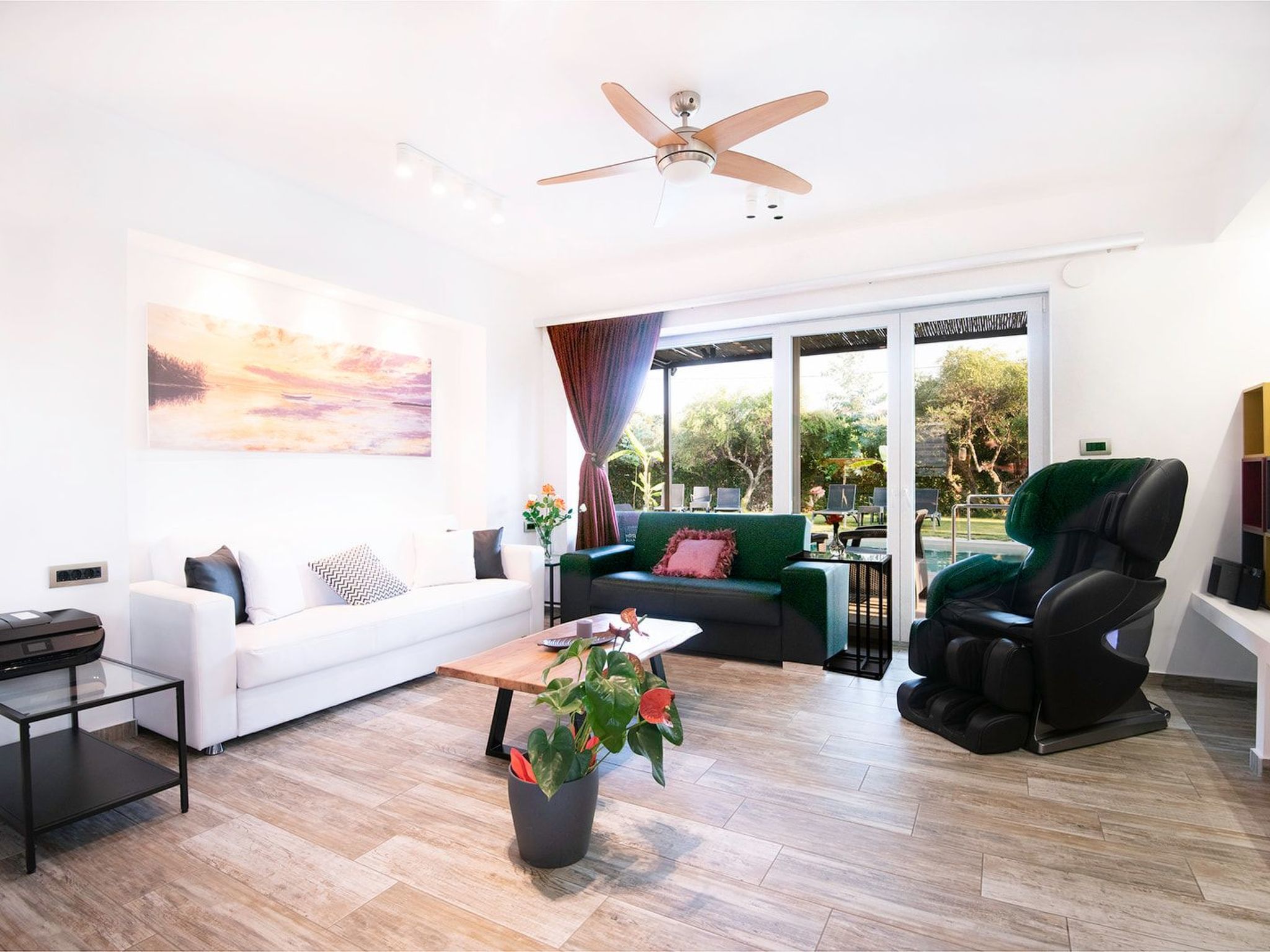 Geräumige Familienvilla, privater Pool und Garten