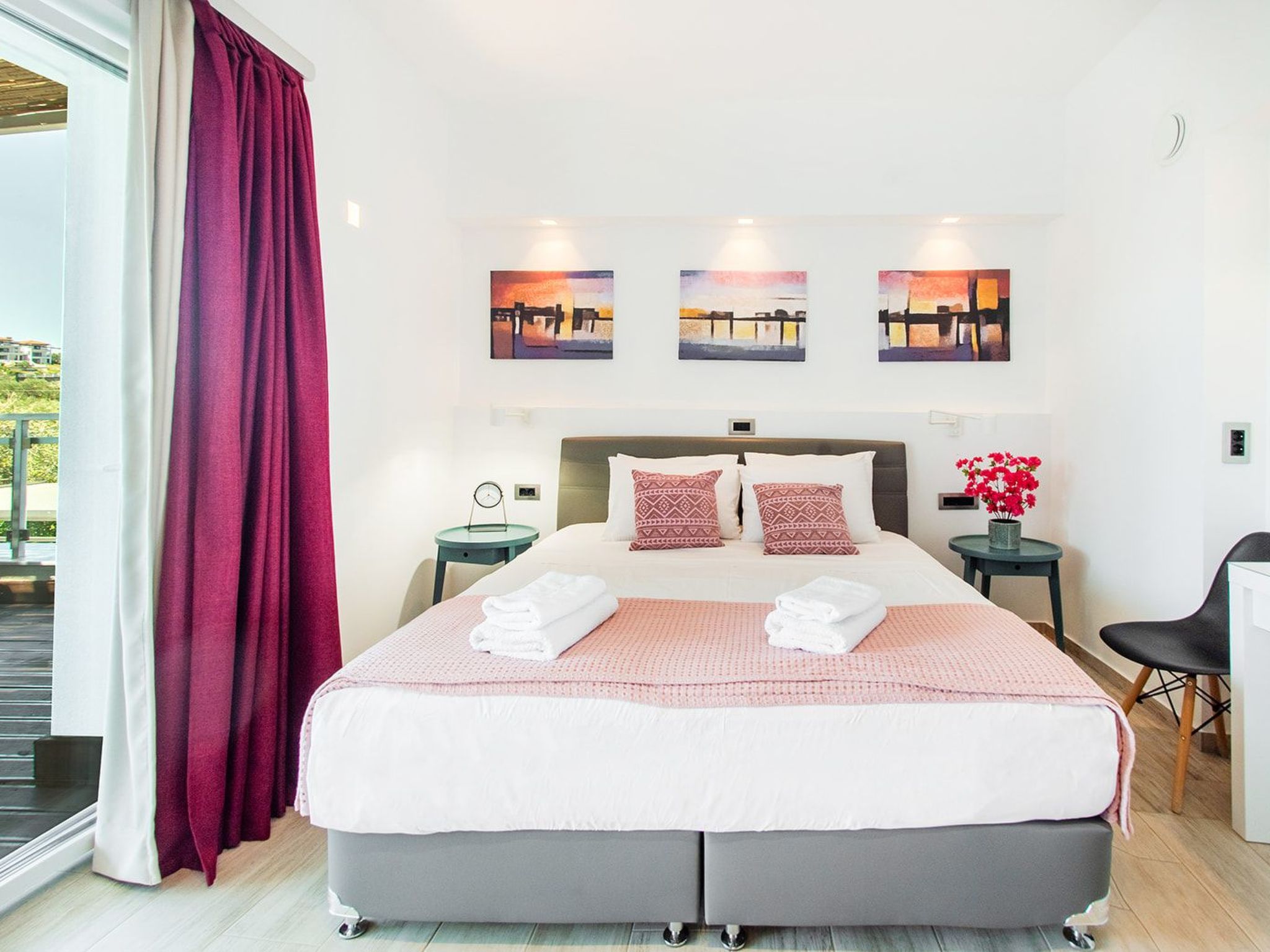 Geräumige Familienvilla, privater Pool und Garten-Binnen