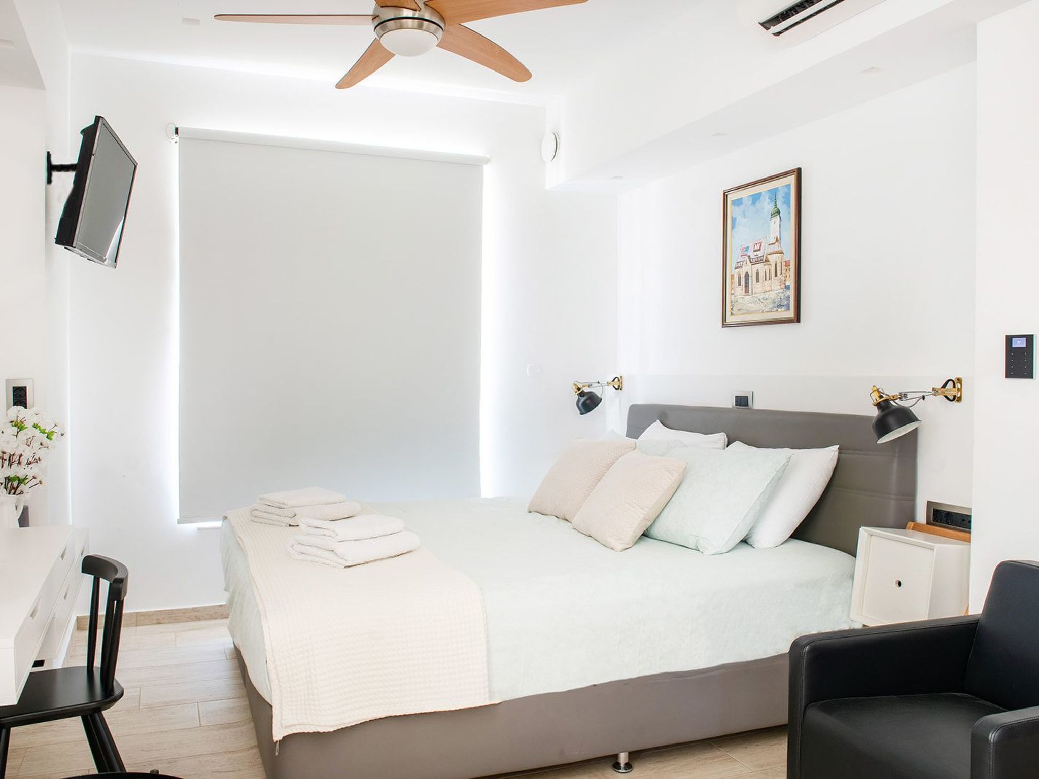 Geräumige Familienvilla, privater Pool und Garten-Binnen