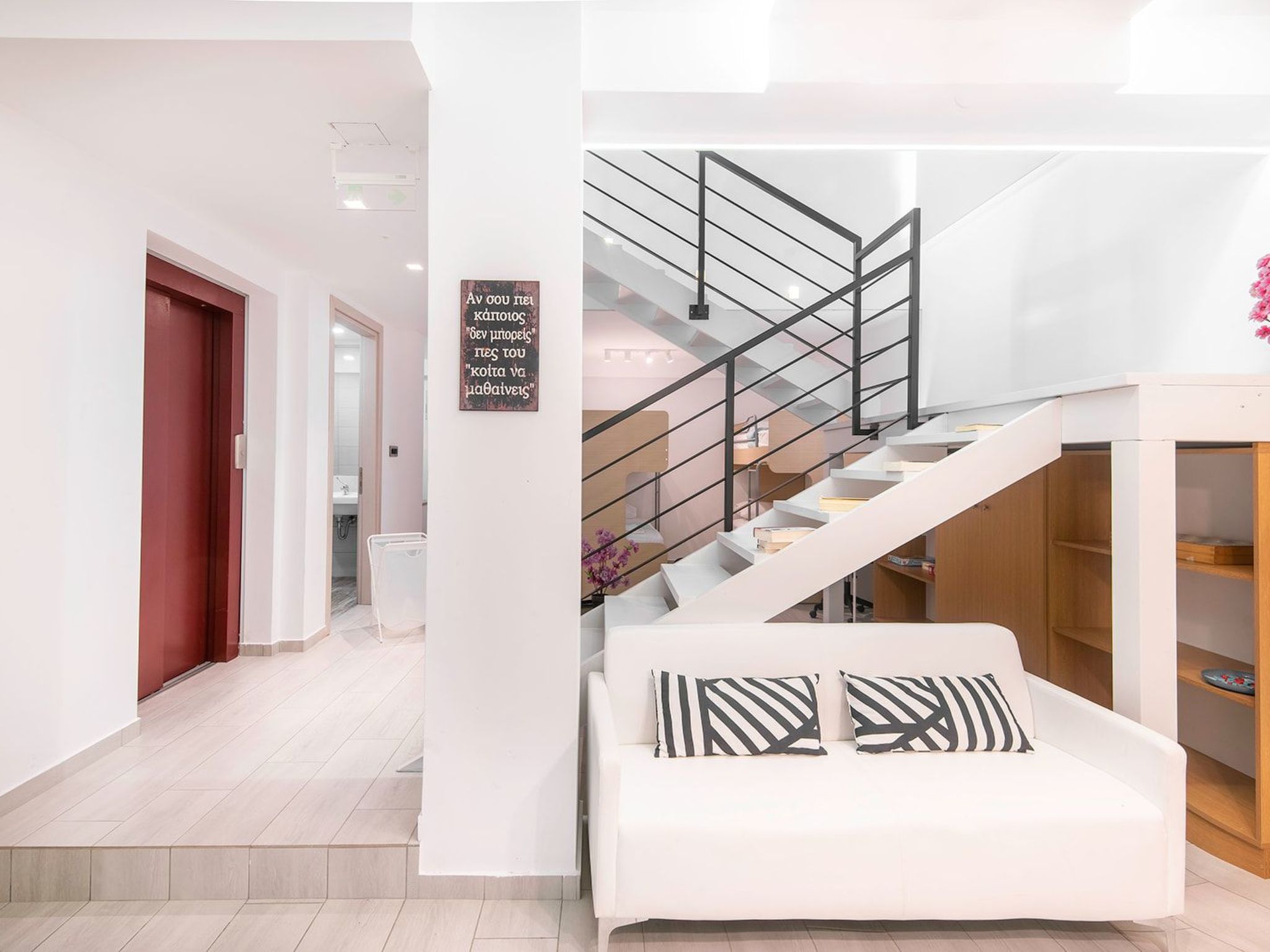 Geräumige Familienvilla, privater Pool und Garten-Binnen