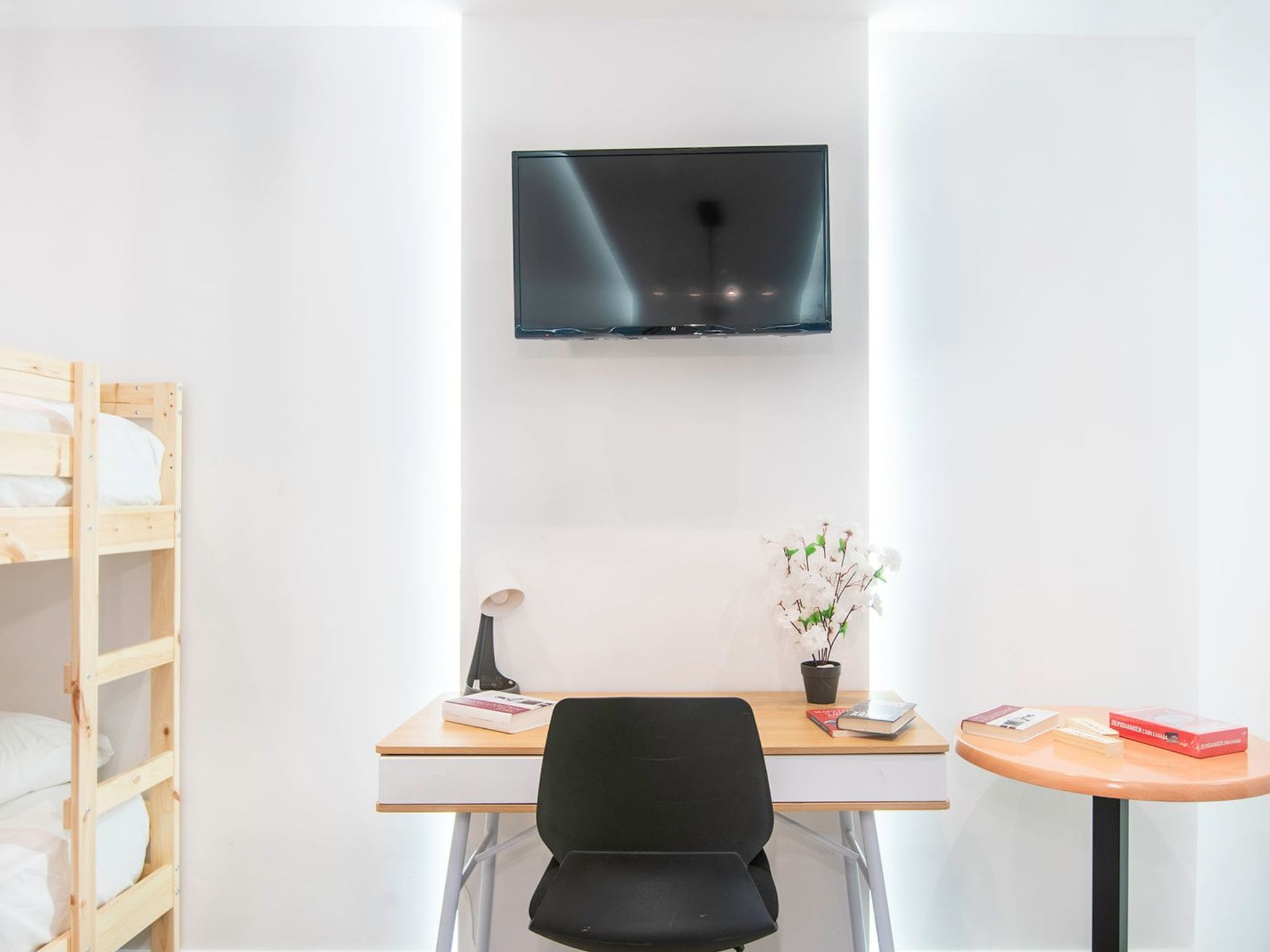 Geräumige Familienvilla, privater Pool und Garten-Binnen