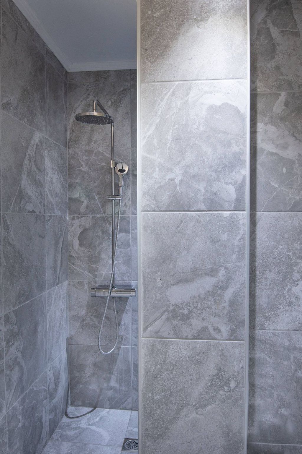 Villa Anna mit privatem Pool und Garten-Binnen