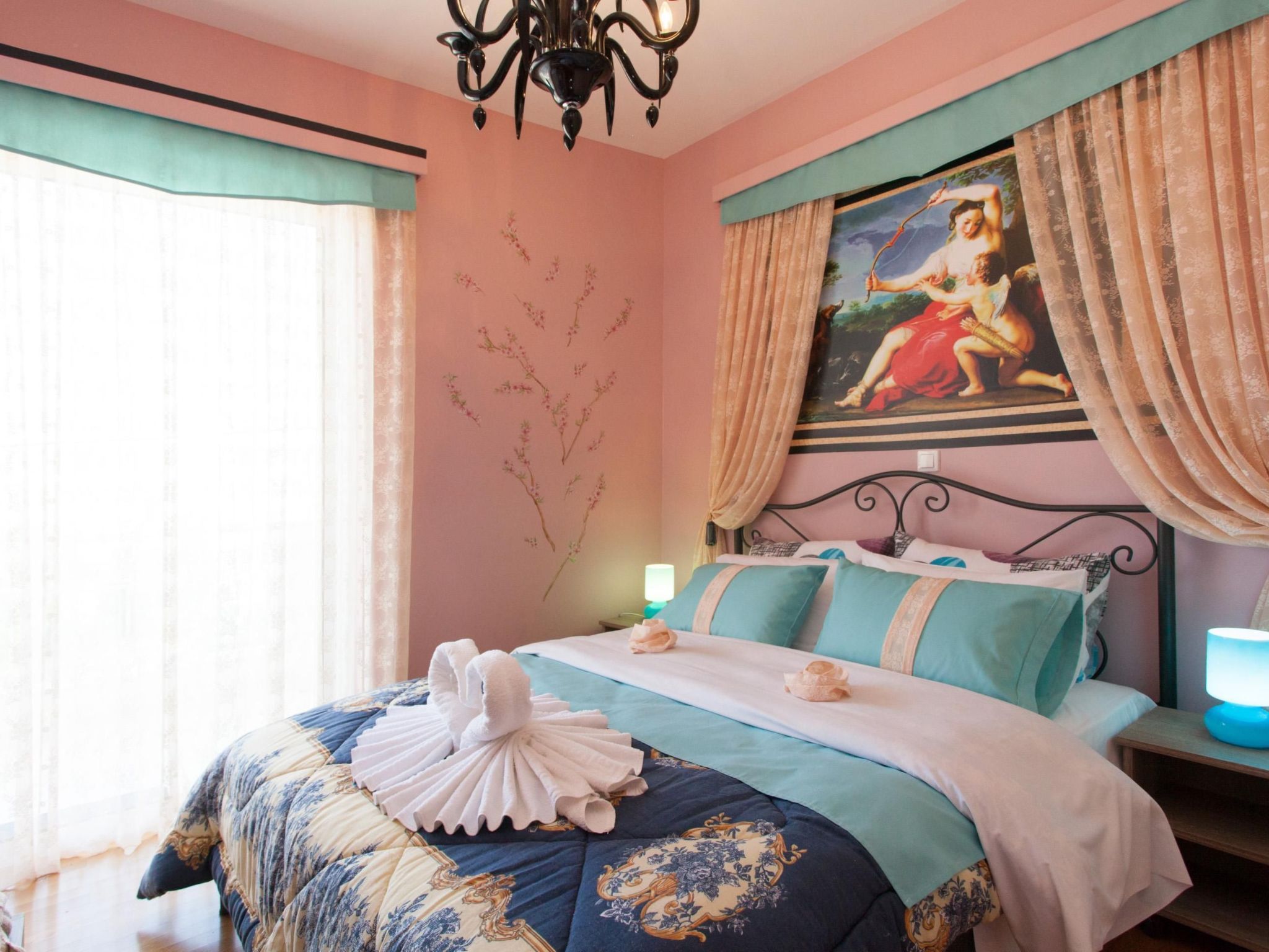 Ferienvilla mit Pool in Loutraki-Image-tags.info