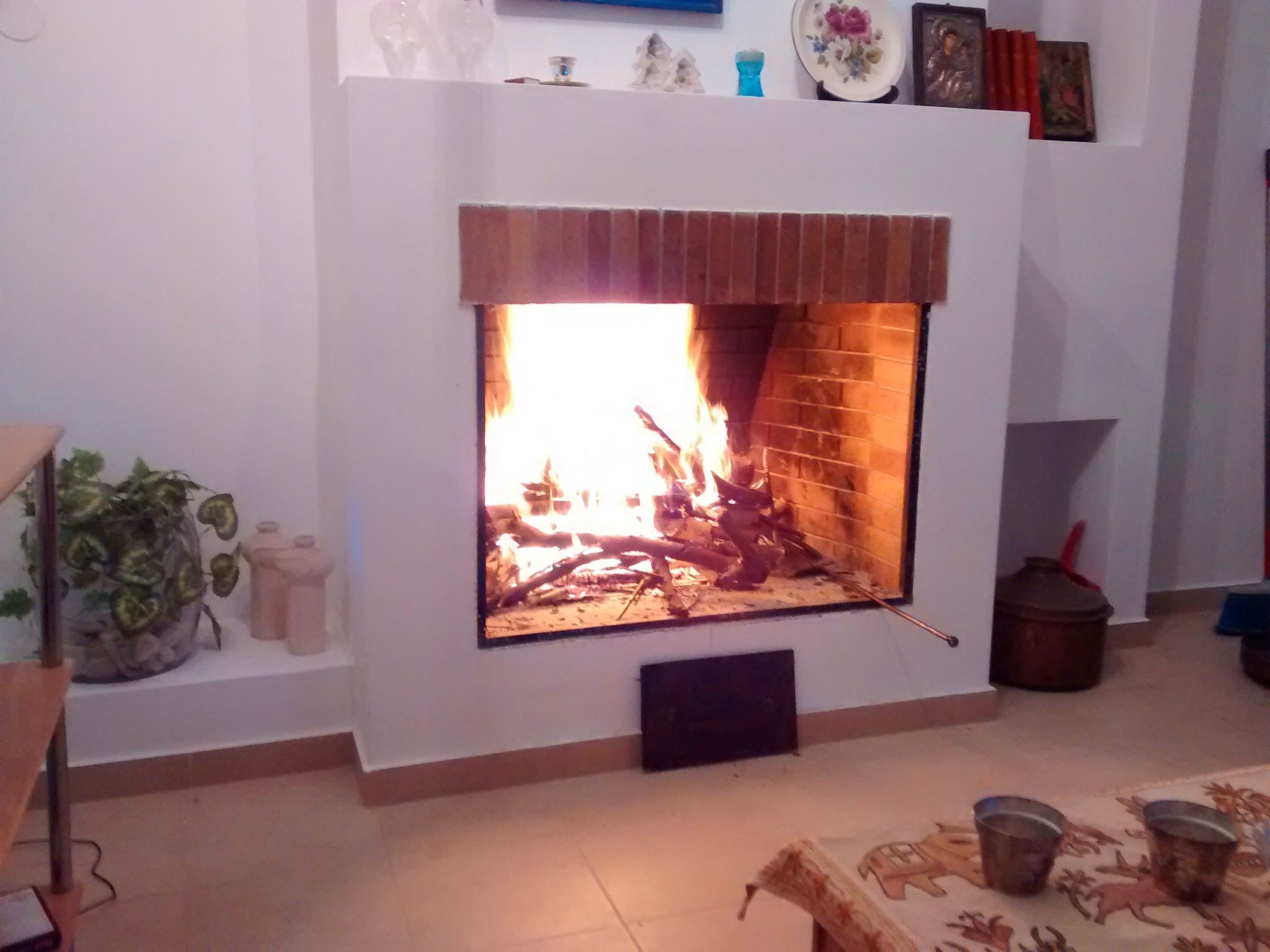 Neben Orangenbaum-Obstgarten-Binnen