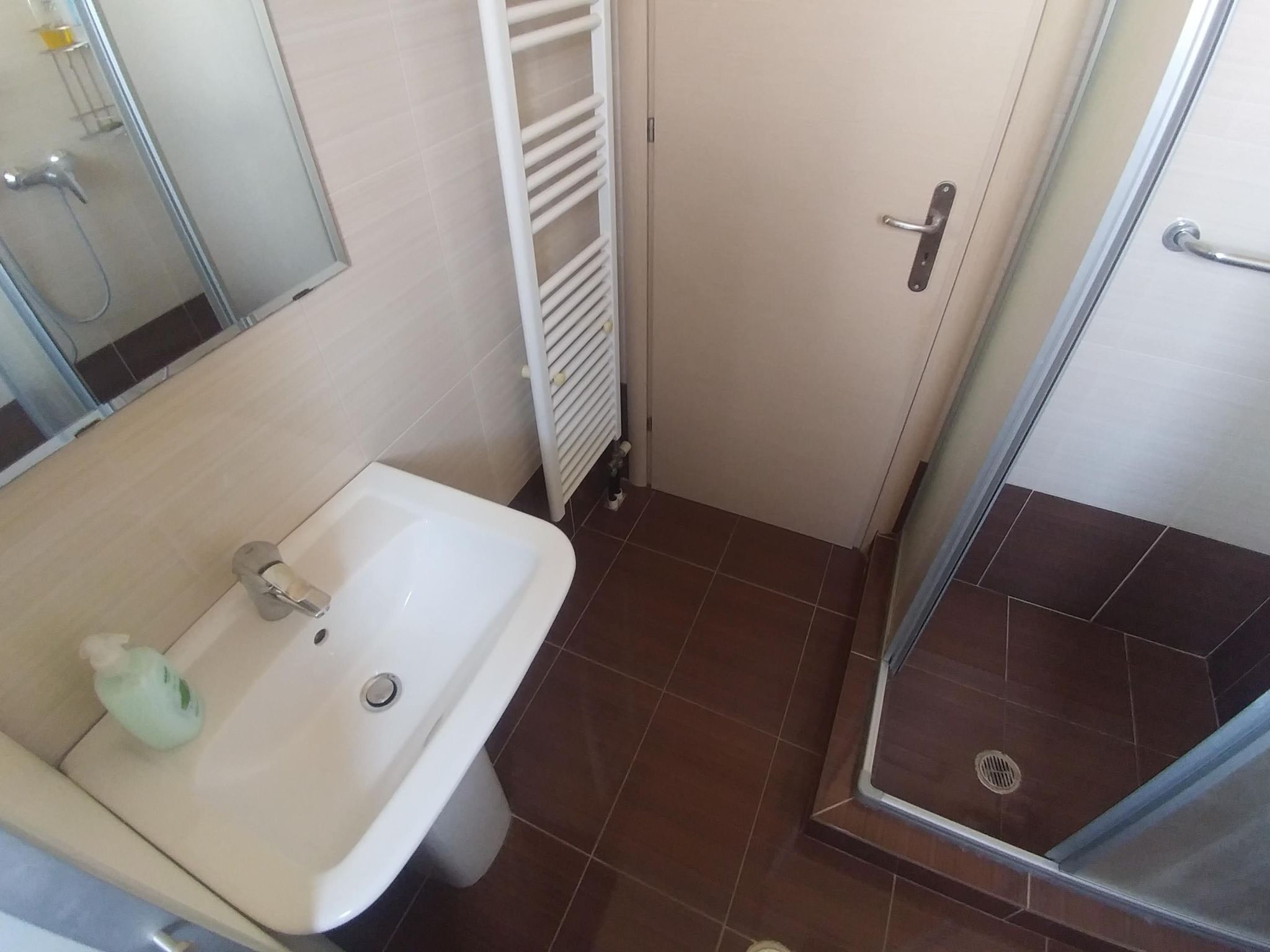 Charmantes Appartement in Derveni-Drinnen