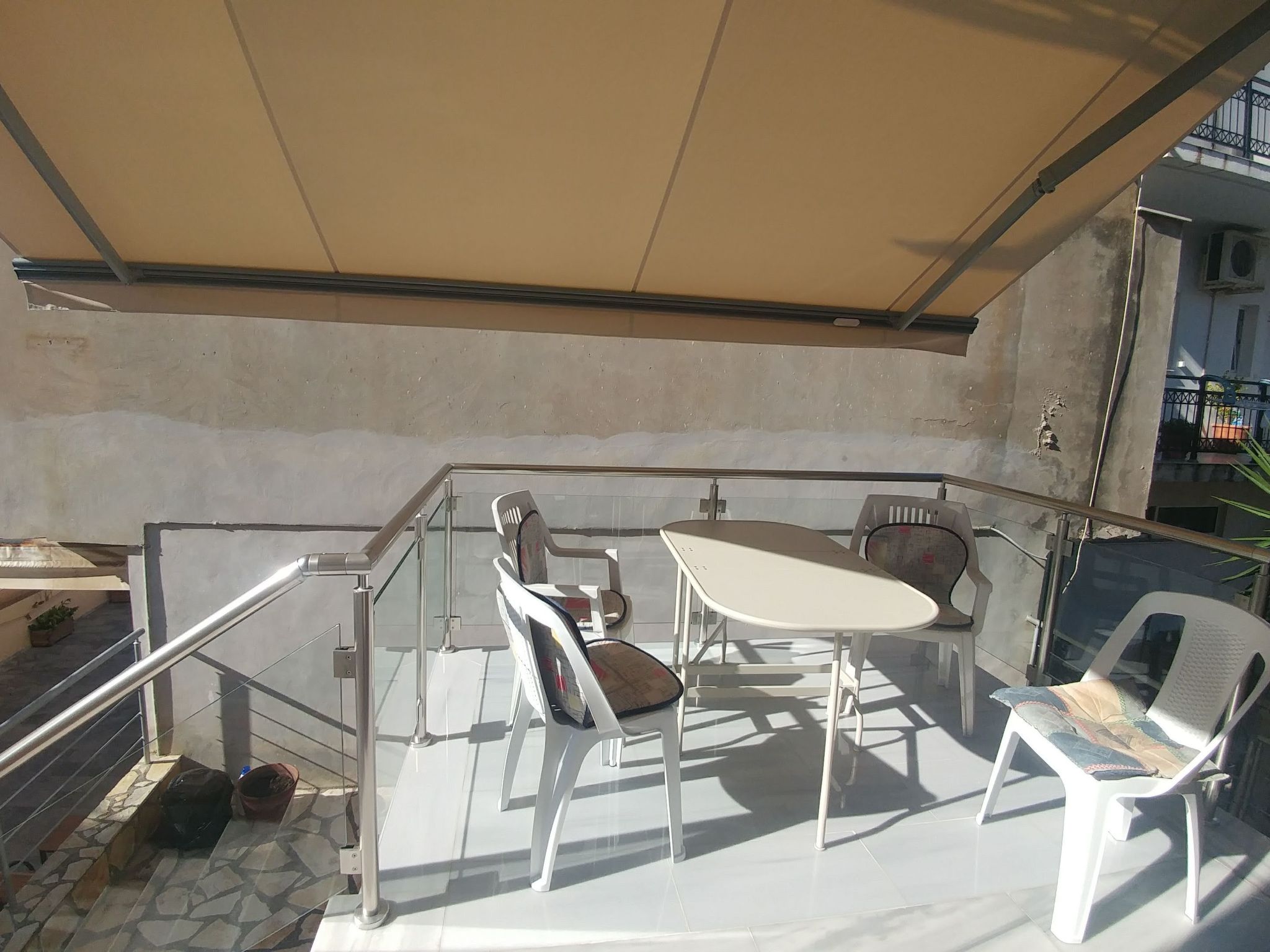 Appartement in Derveni mit Terrasse-Image-tags.info