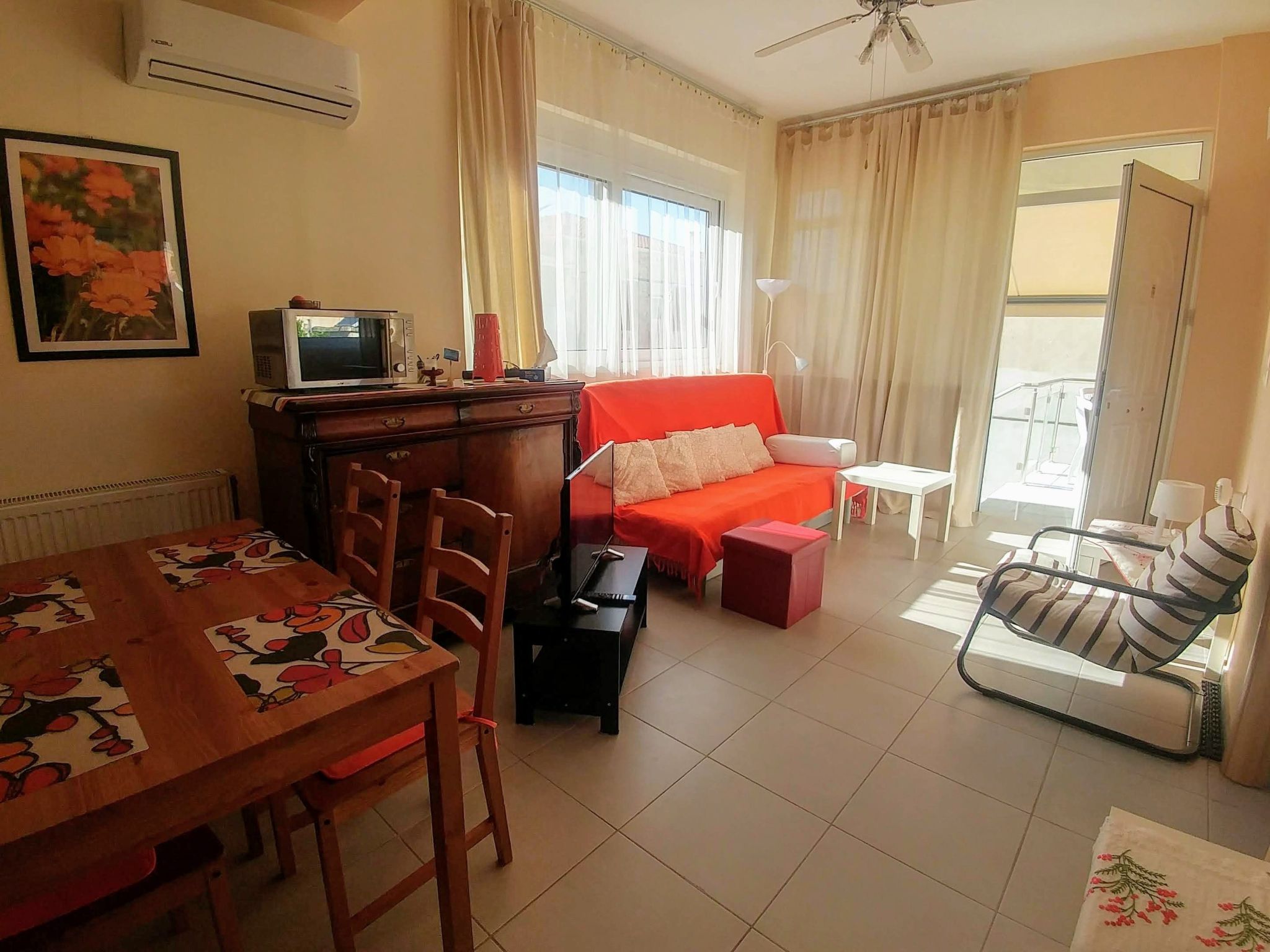 Appartement in Derveni mit Terrasse-Drinnen