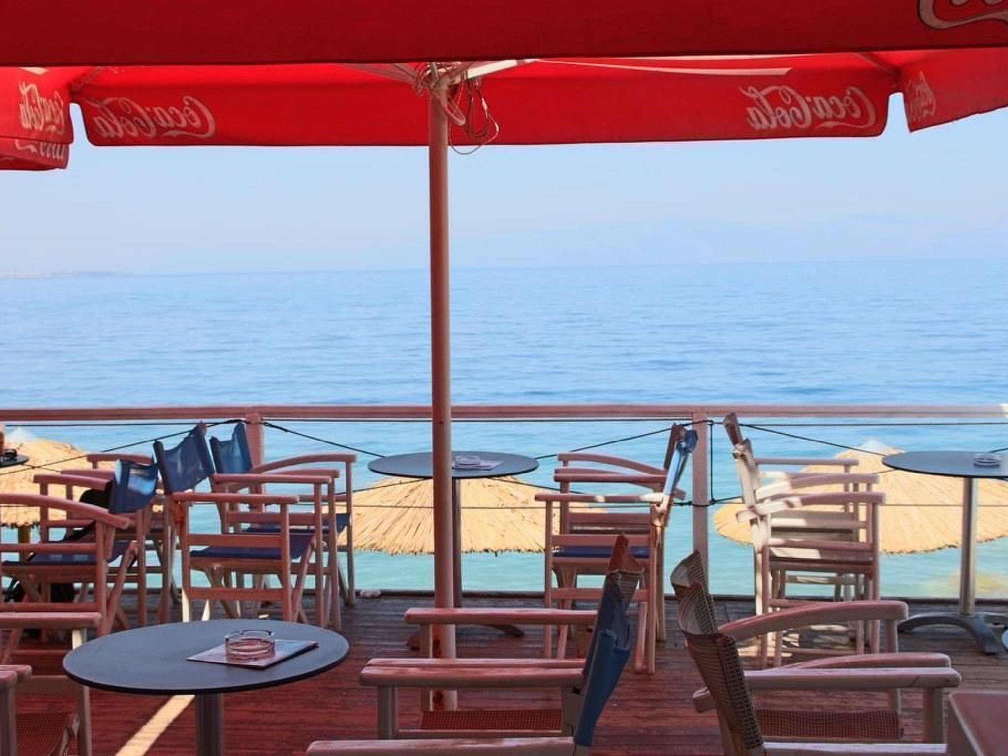 Appartement in Derveni mit Terrasse-Draußen