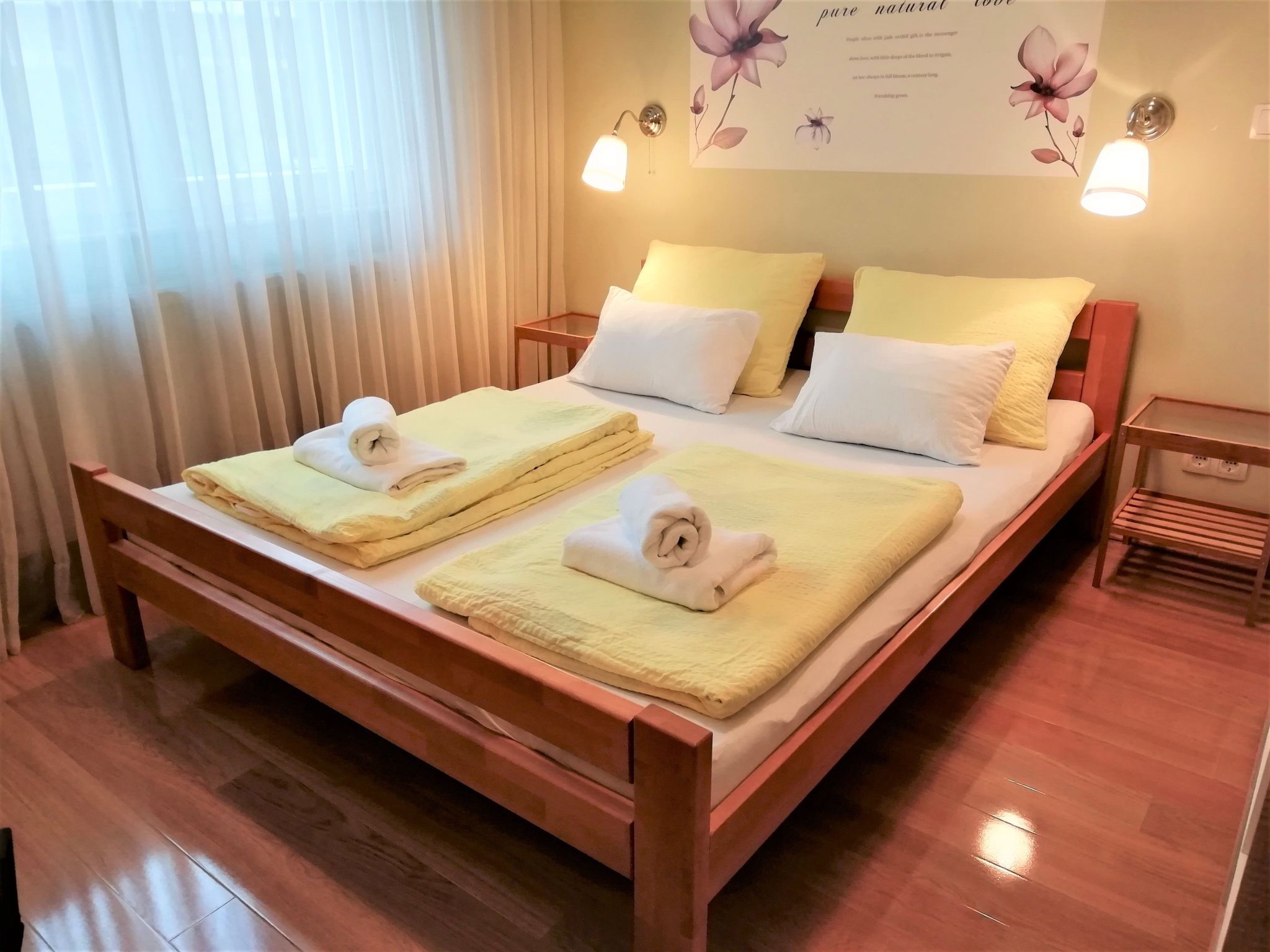 Schöne neu renovierte Wohnung in der Nähe des Zentrums-Inside