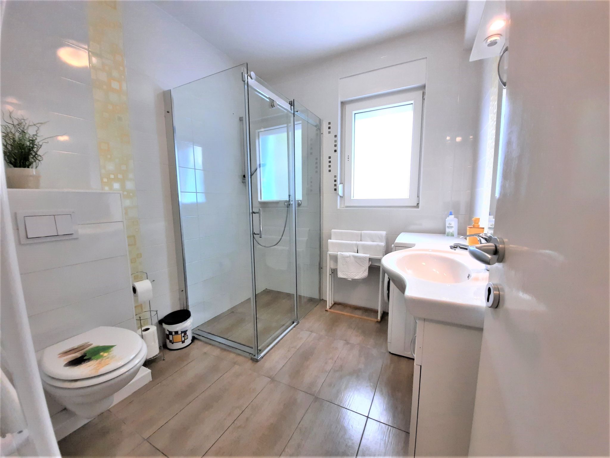 Schöne neu renovierte Wohnung in der Nähe des Zentrums-Inside