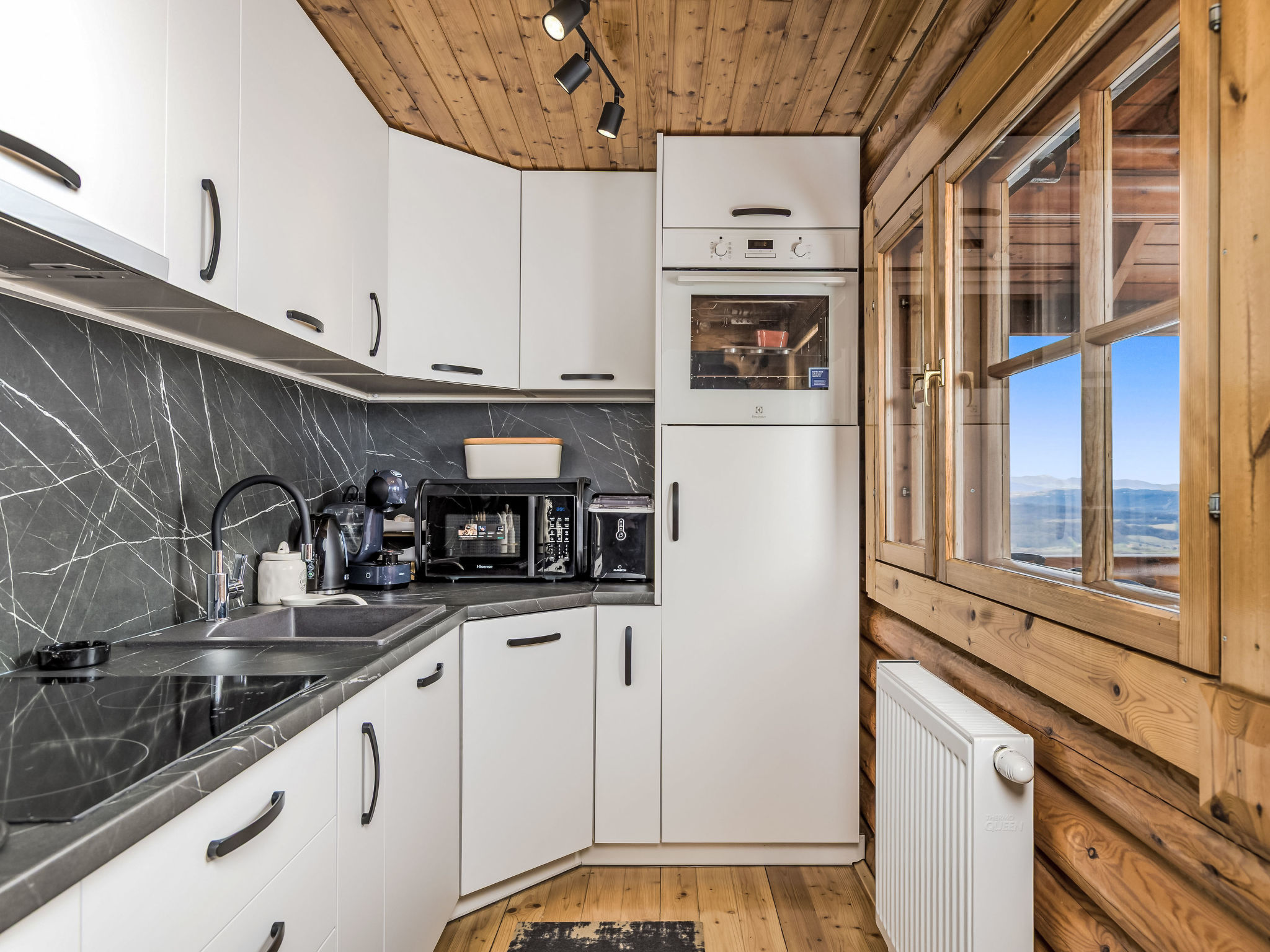 Five Senses House - Dedans