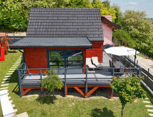Knusse houten bungalow voor 4 in Visko, Midden-Kroatië - thumbnail 3