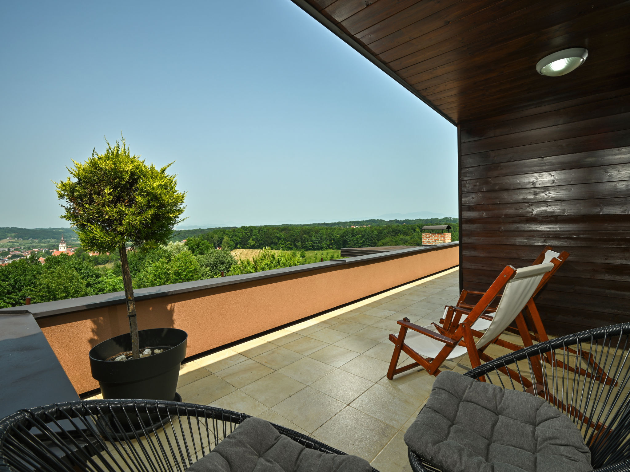 Divinus Holiday House — Terrace (5 of 36)