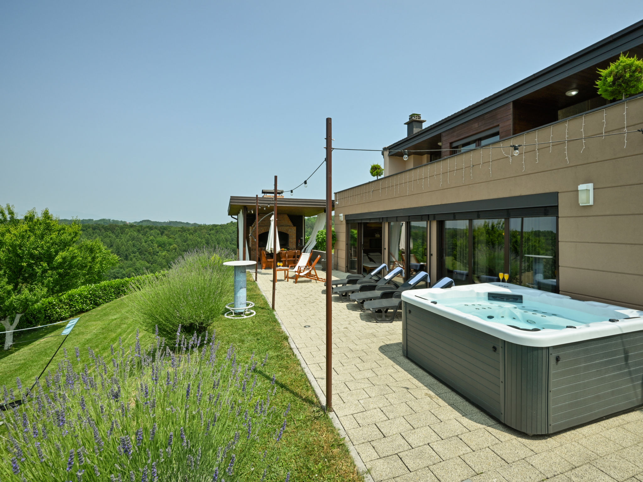 Divinus Holiday House — Terrace (4 of 36)