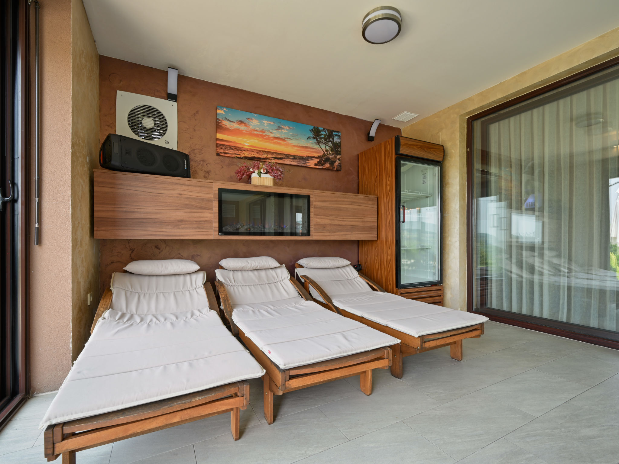 Divinus Holiday House - Image 3